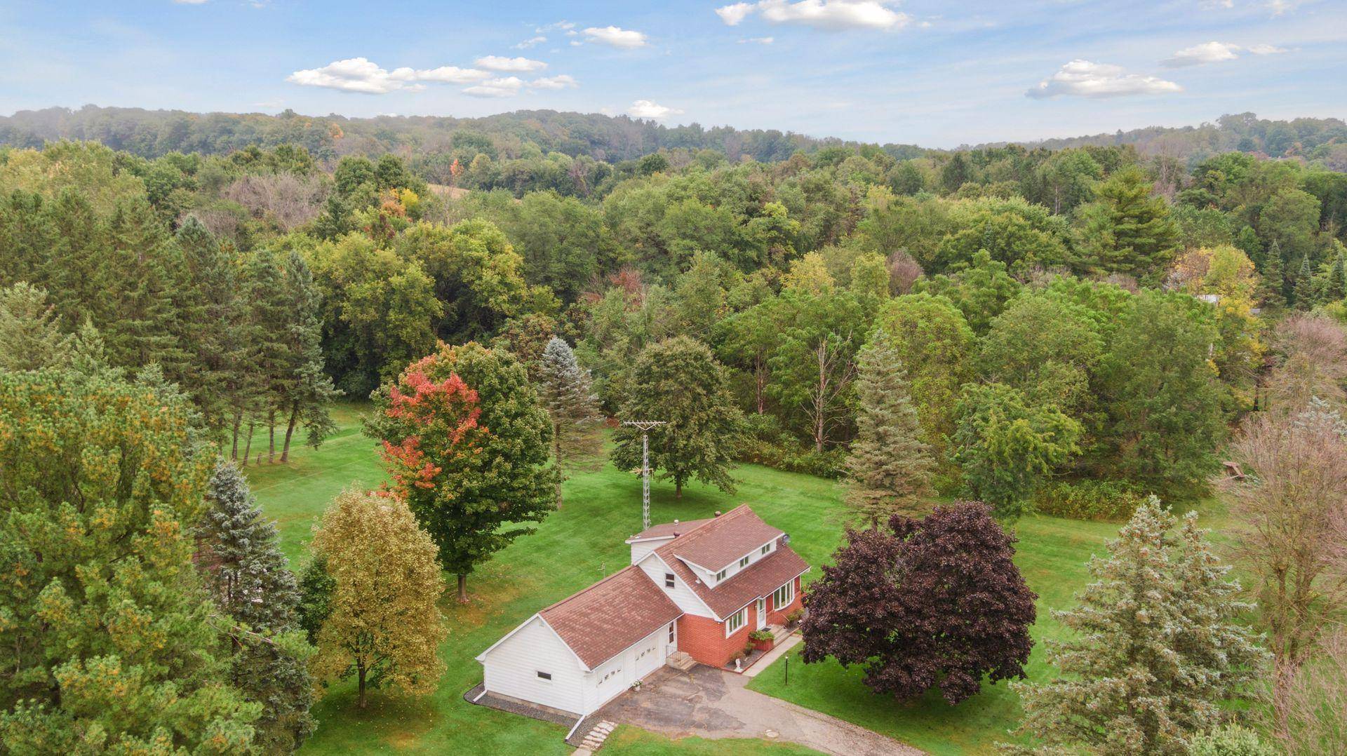 Ellsworth, WI 54011,W7366 US Highway 10