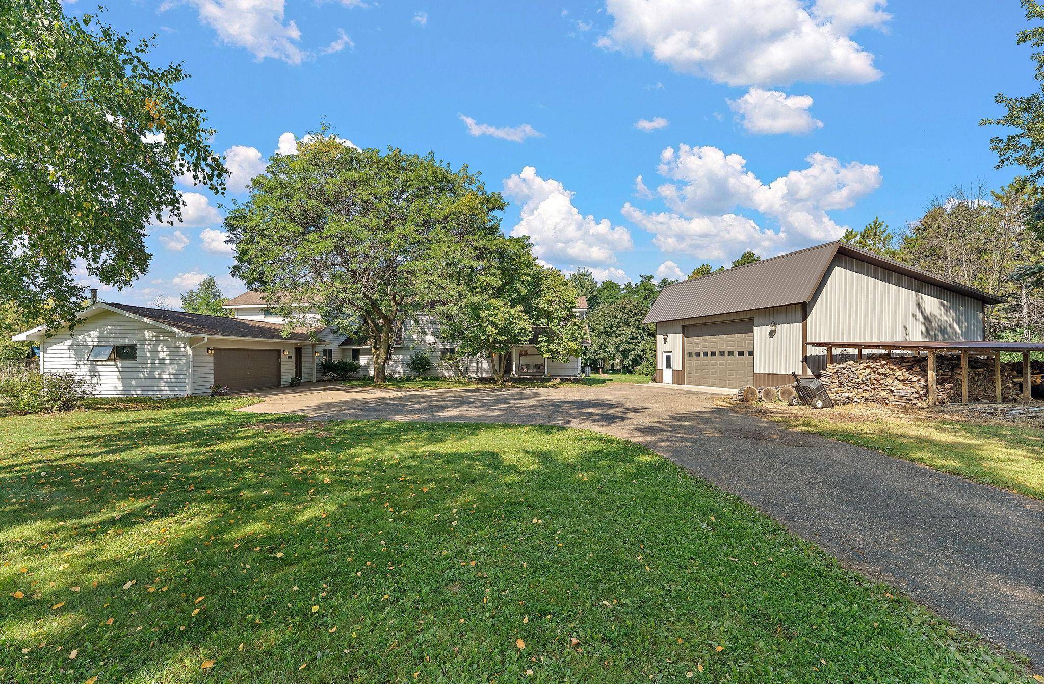 Hudson, WI 54016,679 Deerwood DR