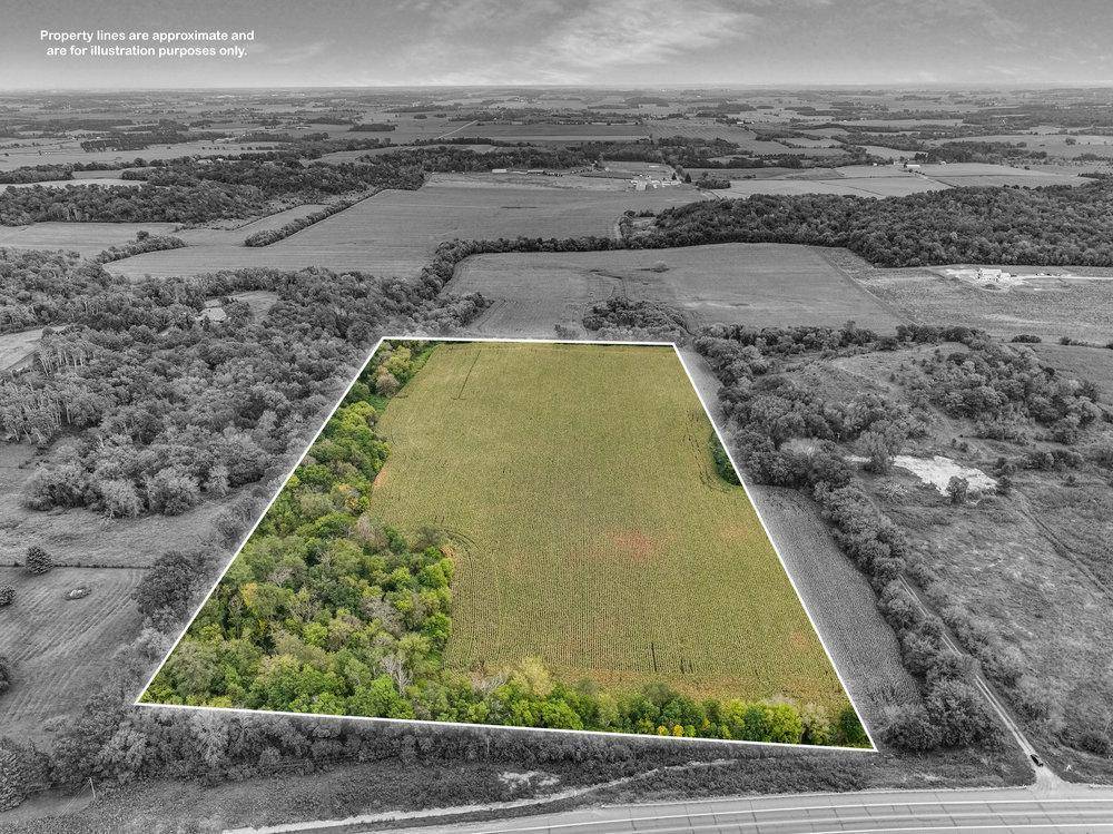 Kinnickinnic Twp, WI 54023,457 Highway 65