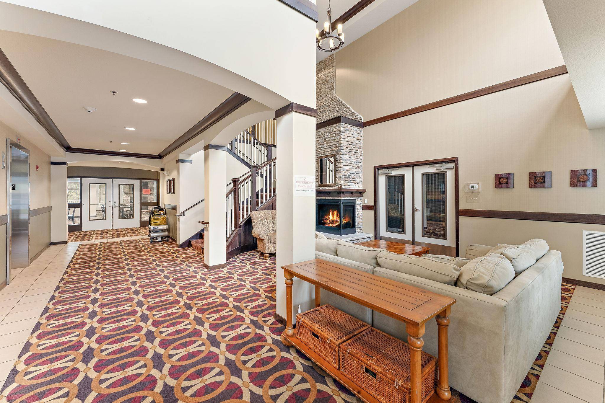 South Saint Paul, MN 55075,601 LeVander WAY #101