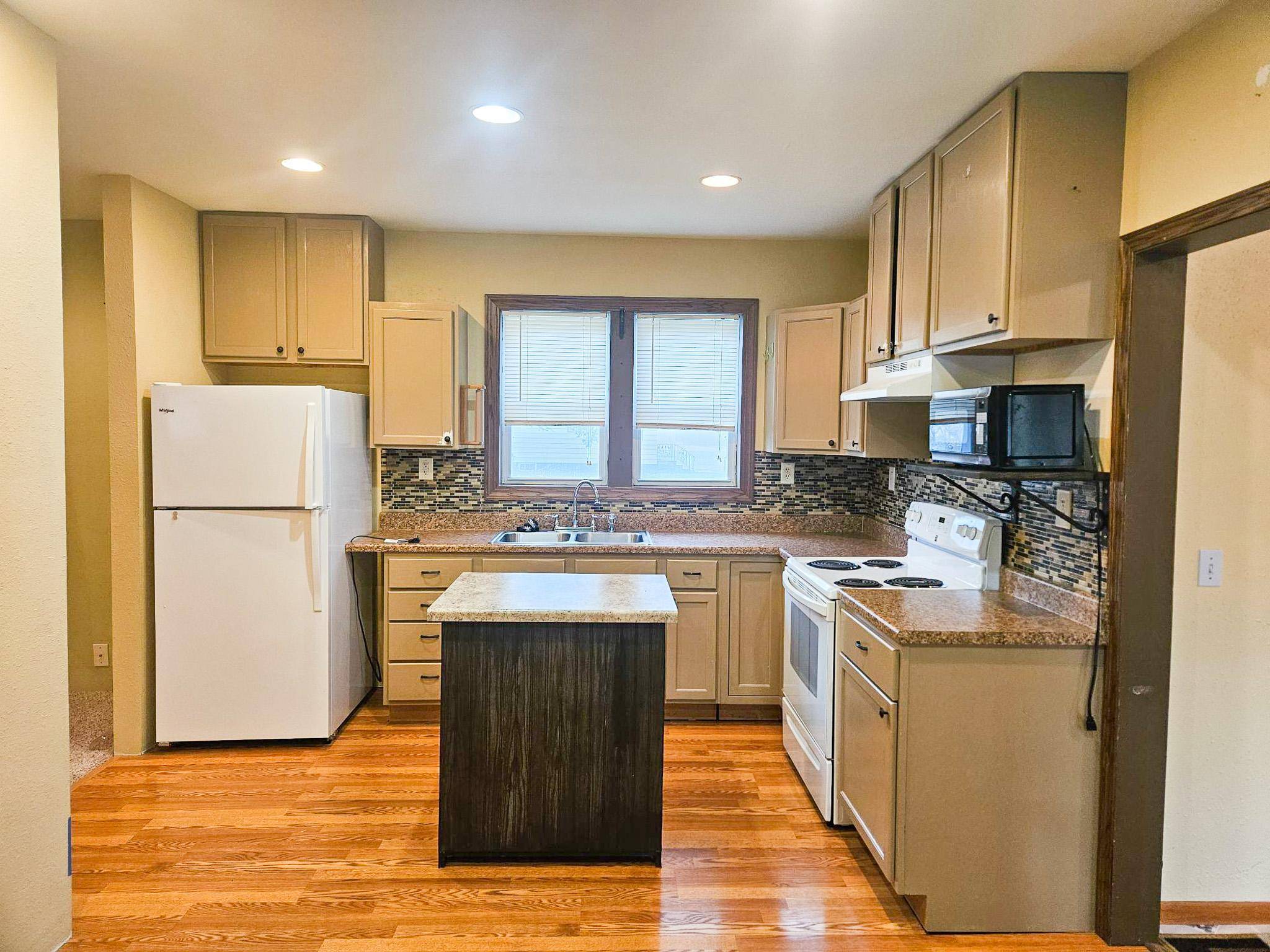 Holt, MN 56738,35 State ST