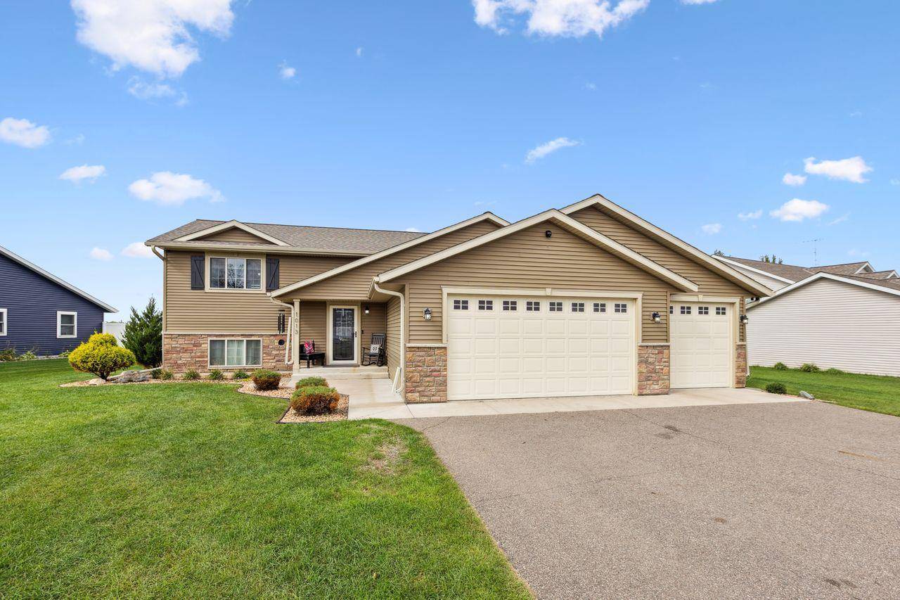 Rice, MN 56367,1013 3rd ST SW