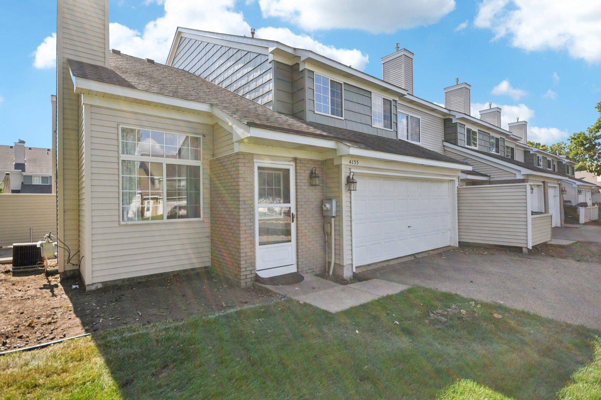 Eagan, MN 55122,4155 Durham CT #61