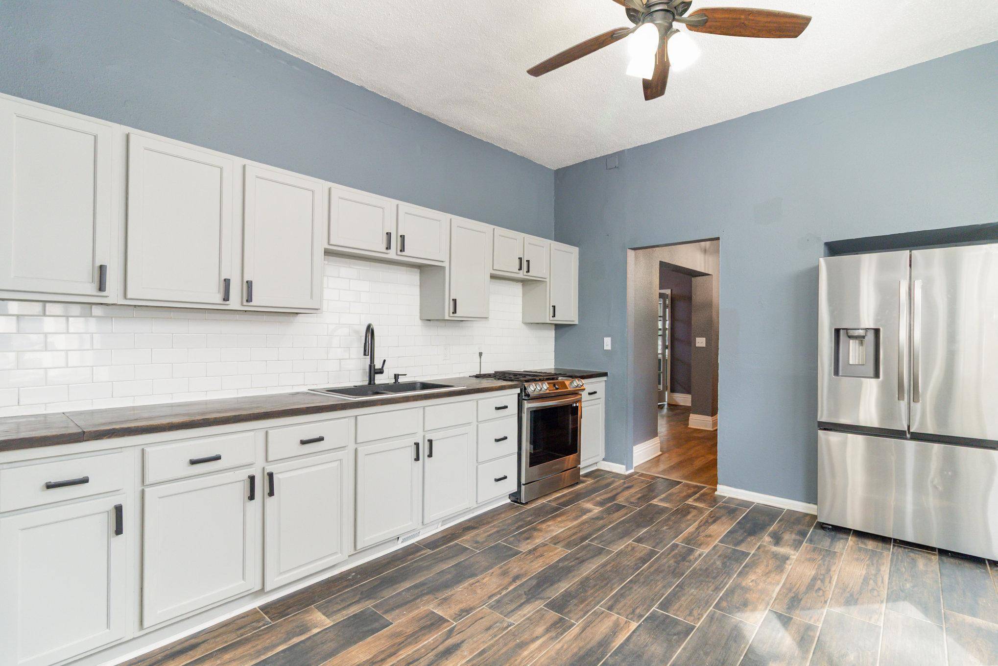 Saint Paul, MN 55130,441 Mount Ida ST