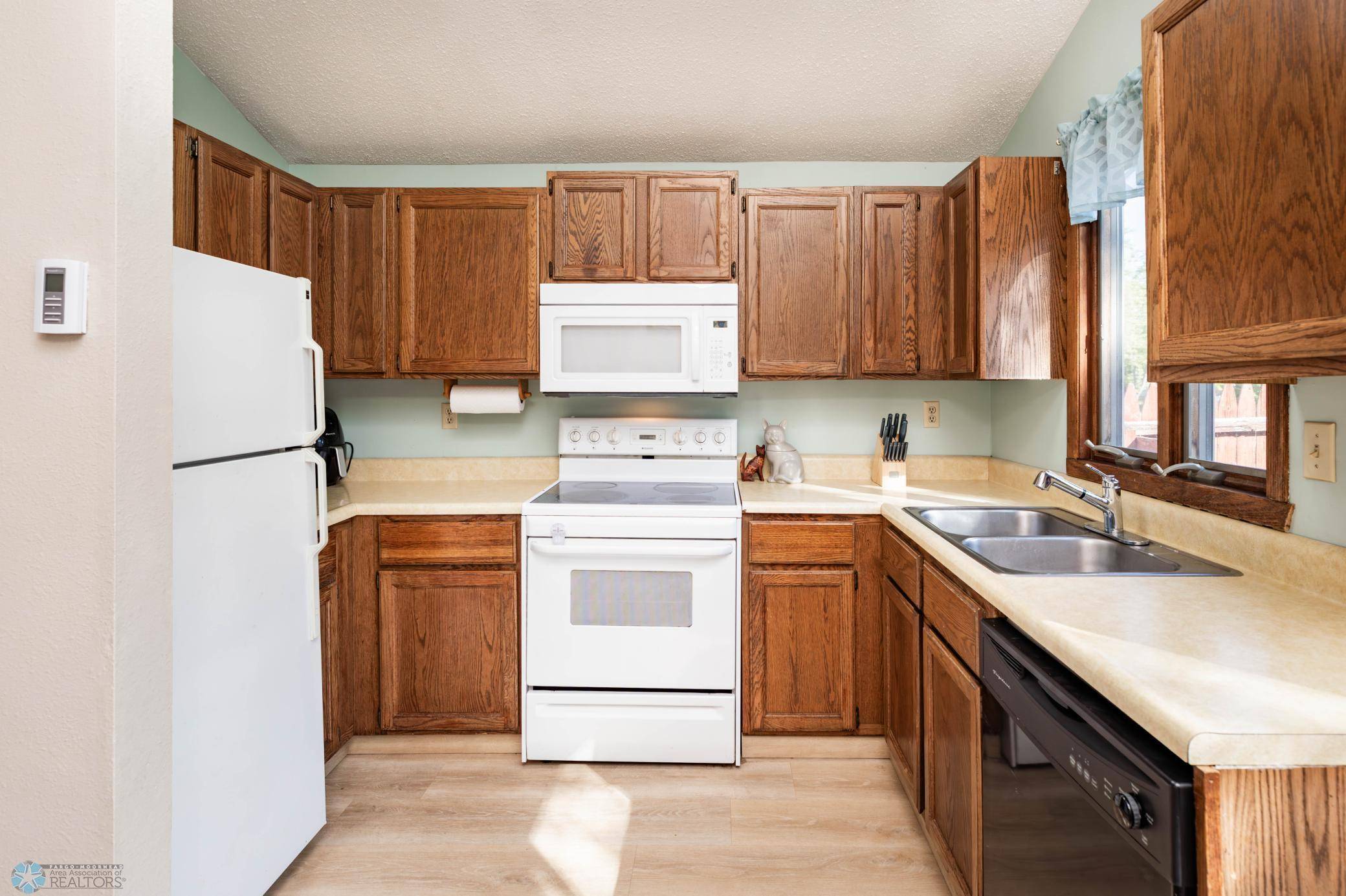 Moorhead, MN 56560,2919 Hanover AVE S