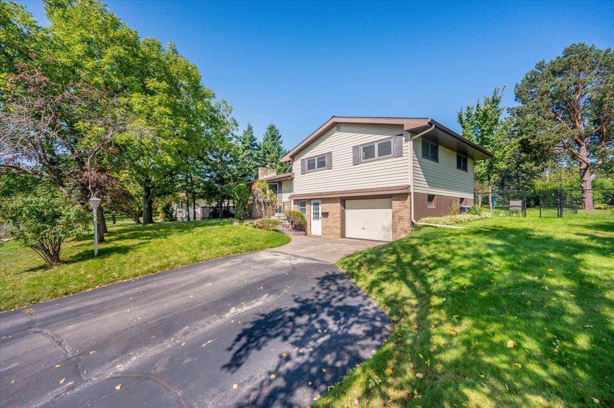 Duluth, MN 55804,5209 Norwood ST