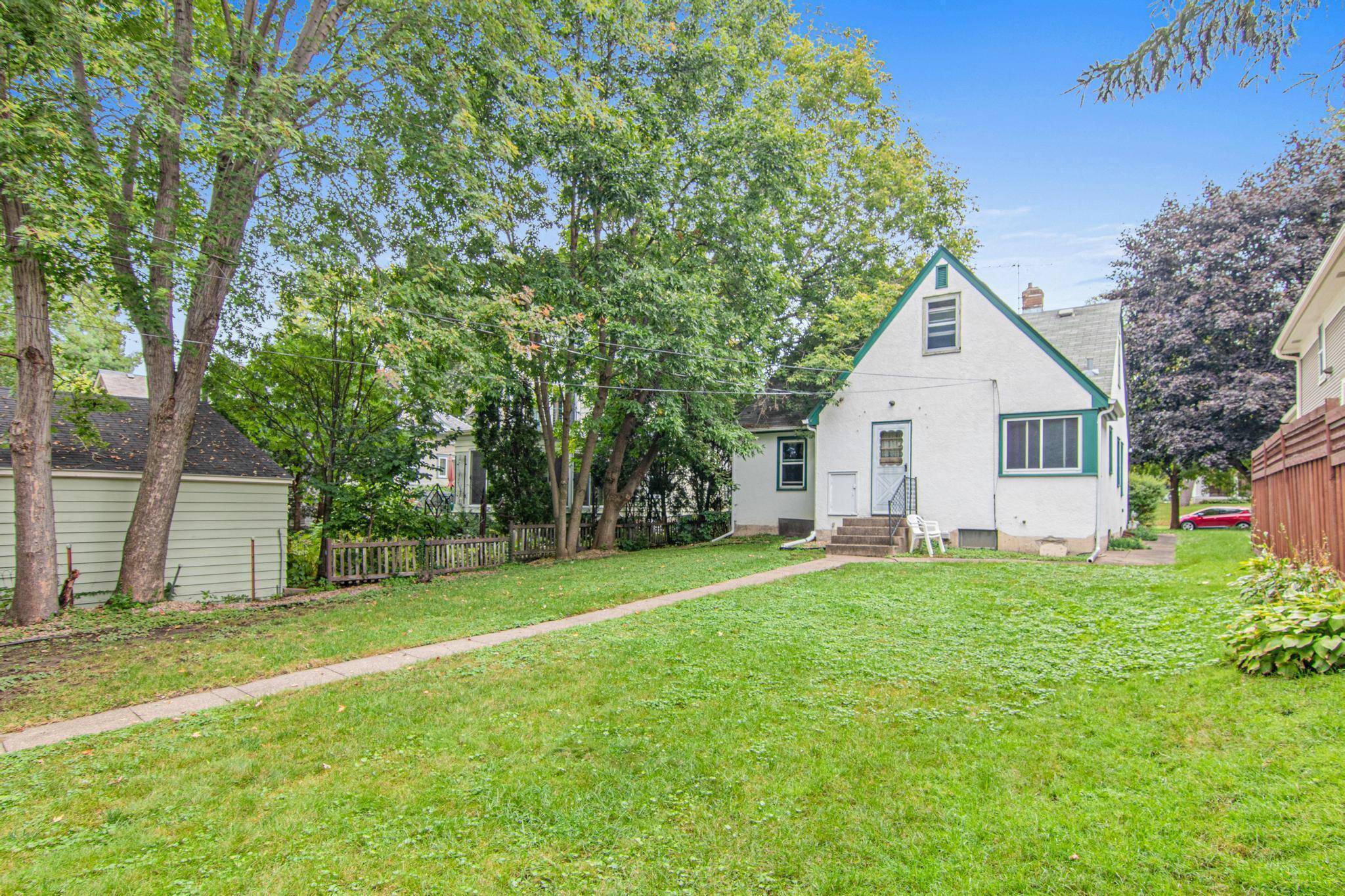 Saint Paul, MN 55105,191 Vernon ST