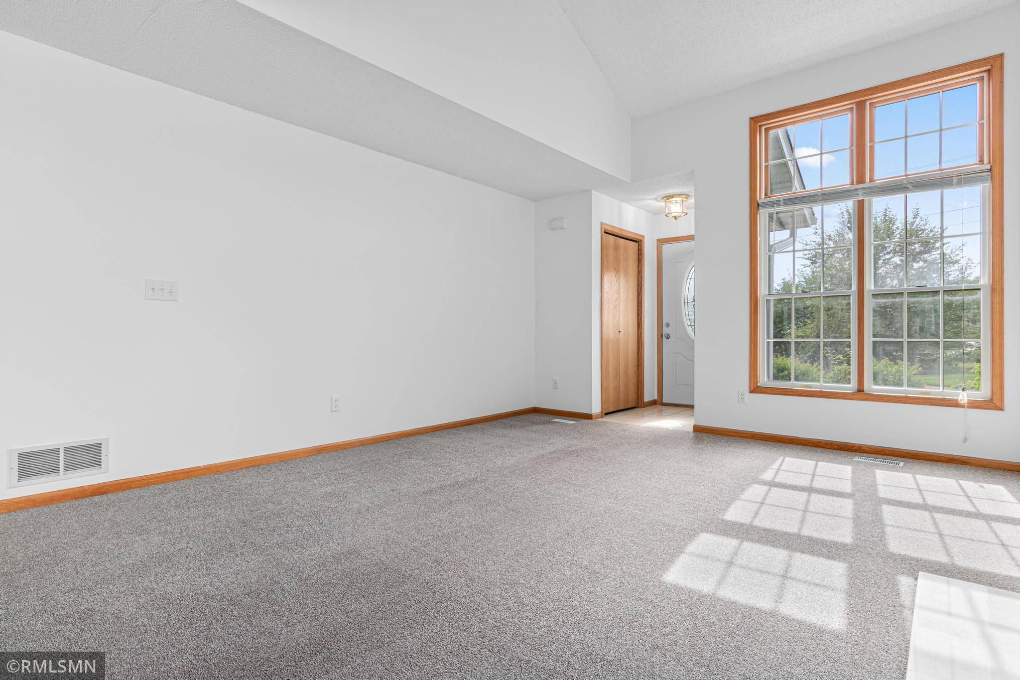 Oak Park Heights, MN 55082,14824 58th ST N #6B