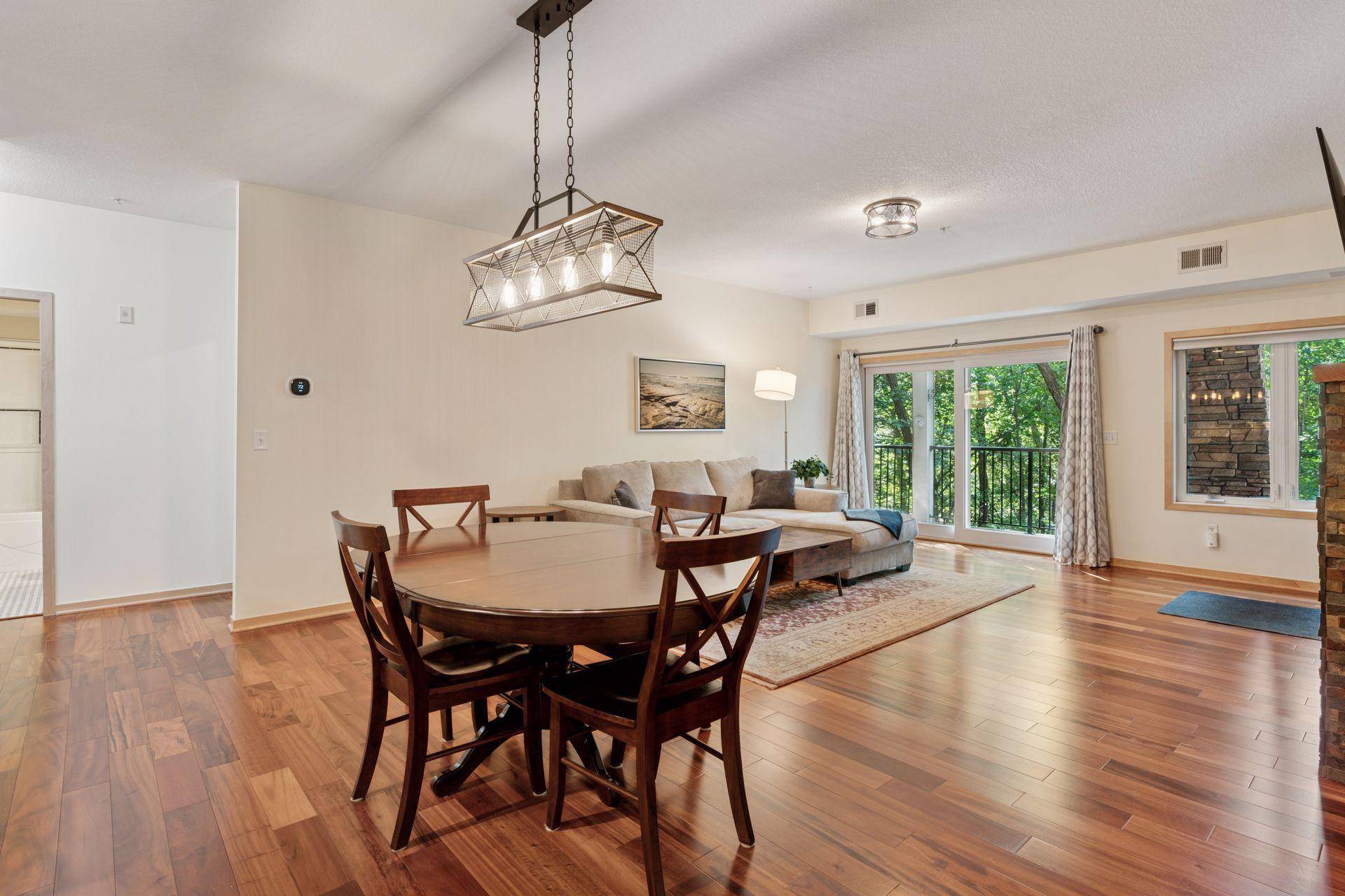 Plymouth, MN 55441,10806 S Shore DR #108