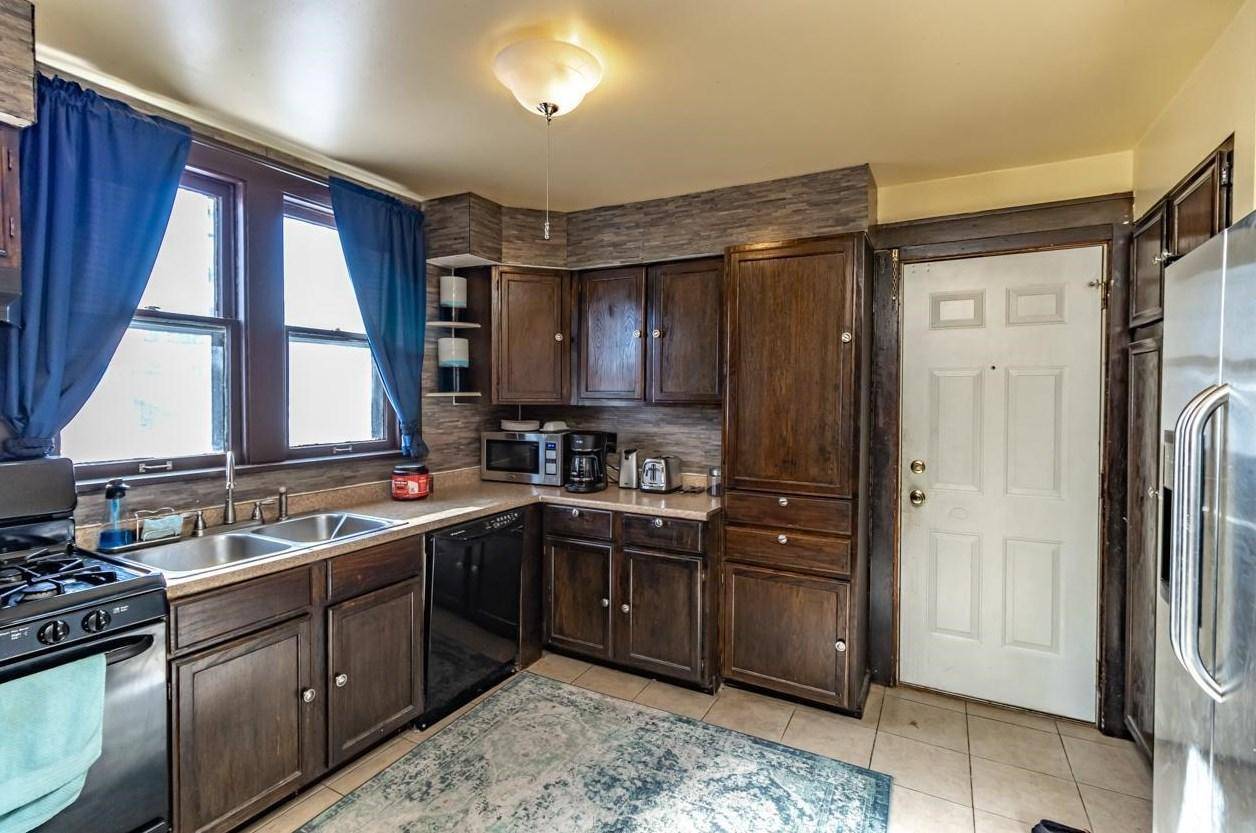 Minneapolis, MN 55407,3724 Bloomington AVE