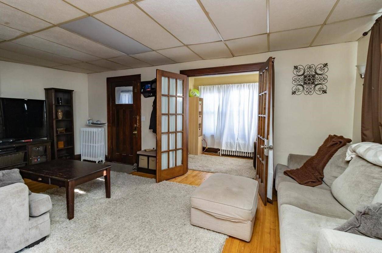 Minneapolis, MN 55407,3724 Bloomington AVE