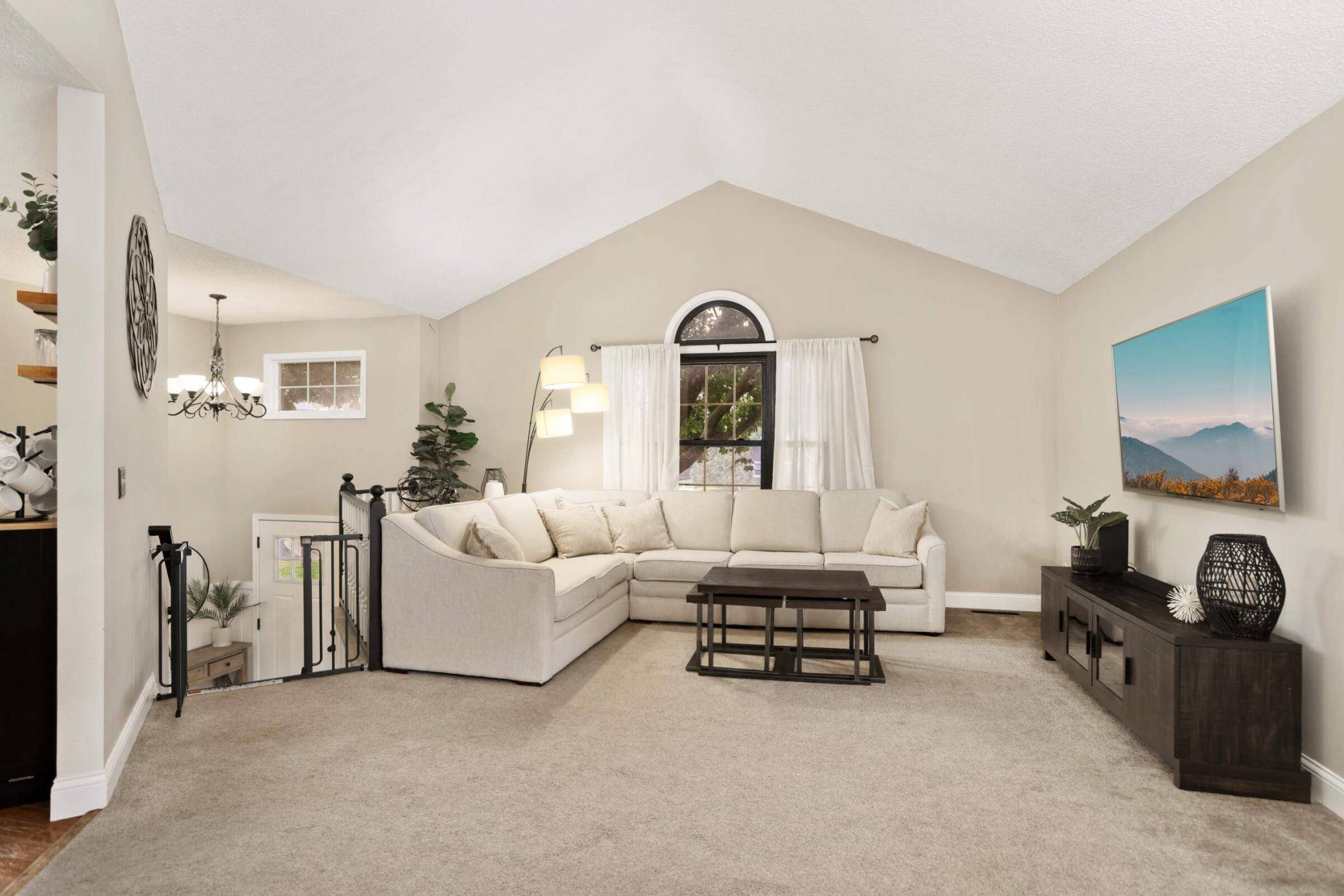 Plymouth, MN 55442,11282 50th PL N