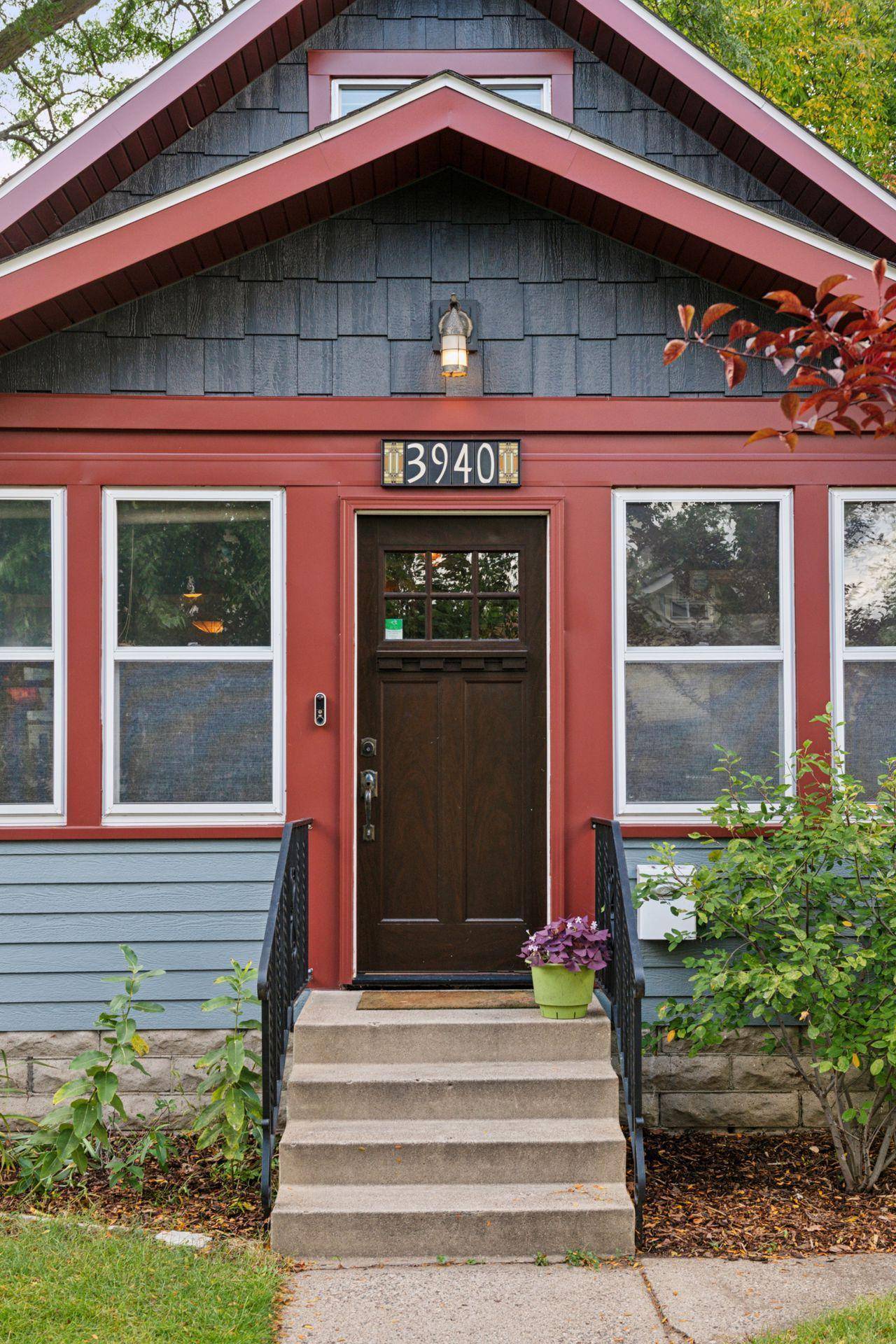 Minneapolis, MN 55407,3940 16th AVE S