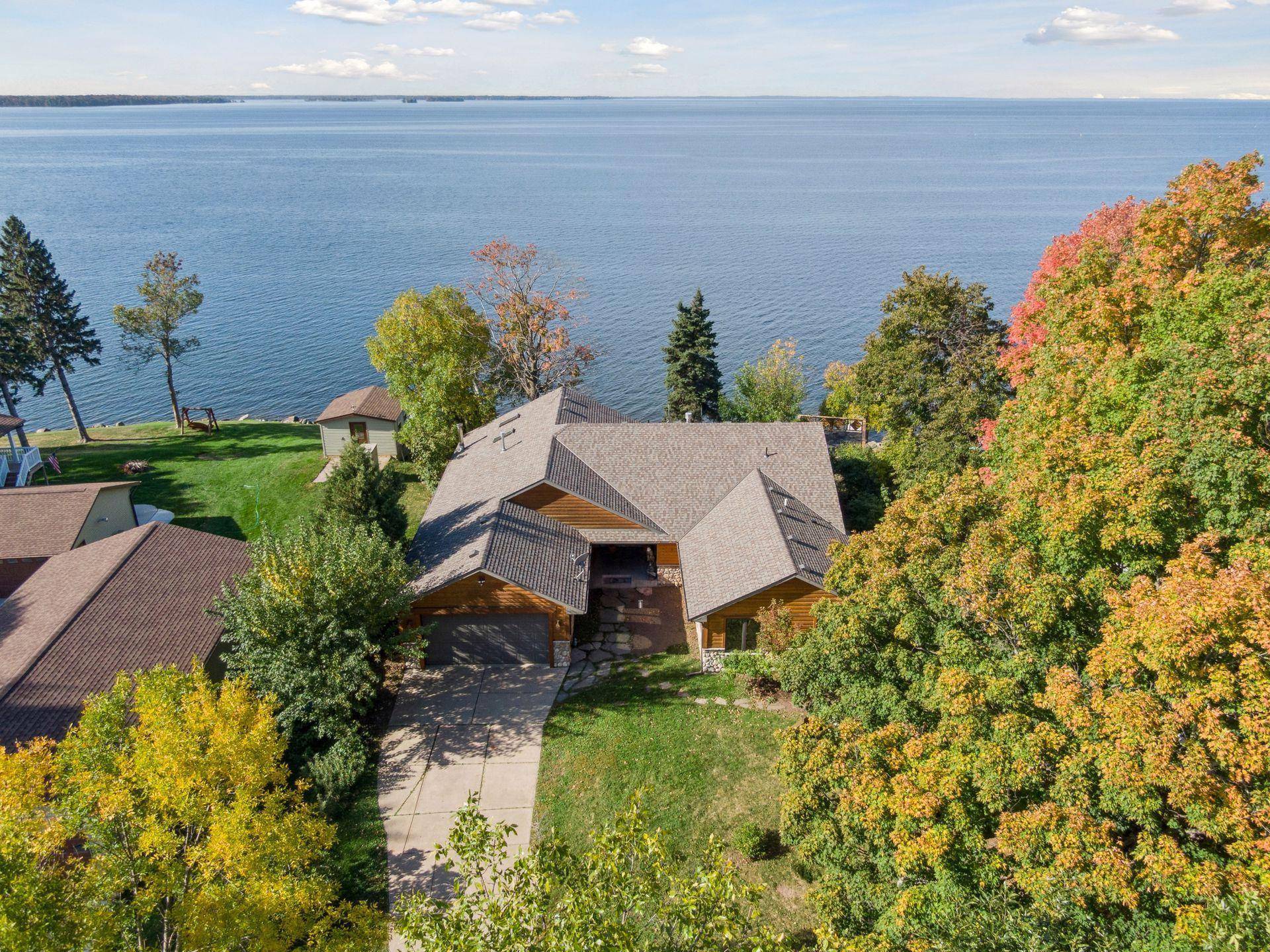 Isle, MN 56342,43421 Vista RD