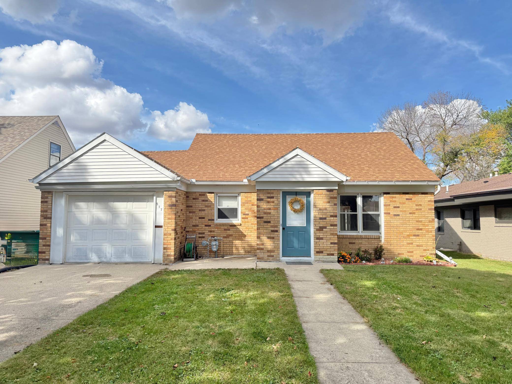Fairmont, MN 56031,517 Willow ST