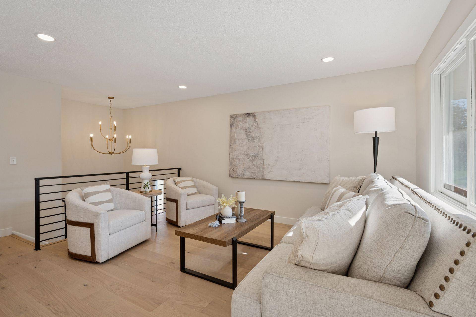 Bloomington, MN 55438,10405 Decatur AVE S