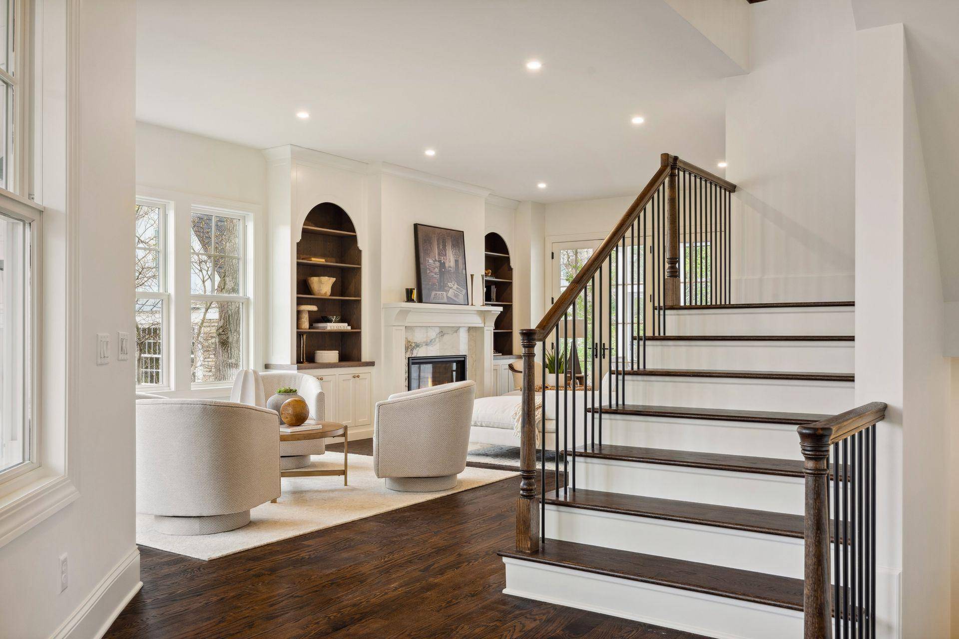 Edina, MN 55424,4717 Meadow RD