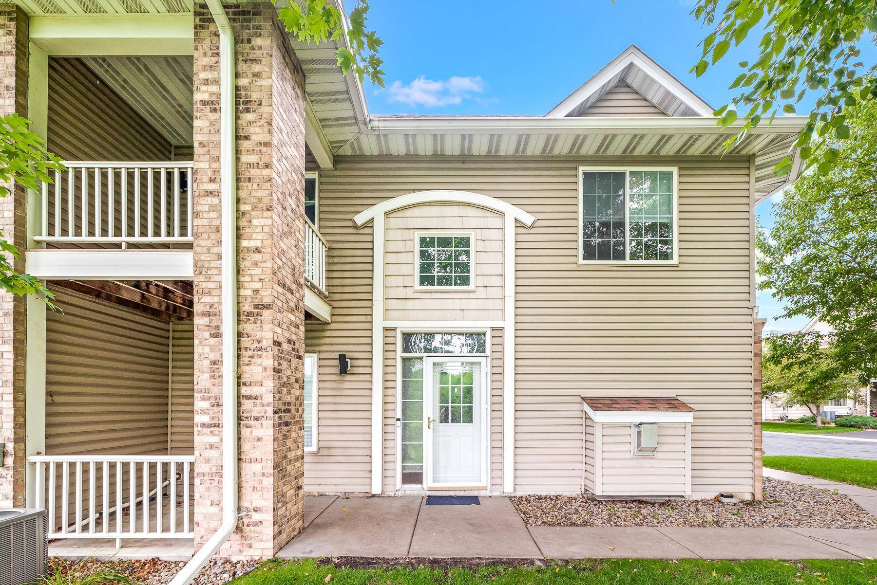 Brooklyn Park, MN 55443,5665 100th LN N