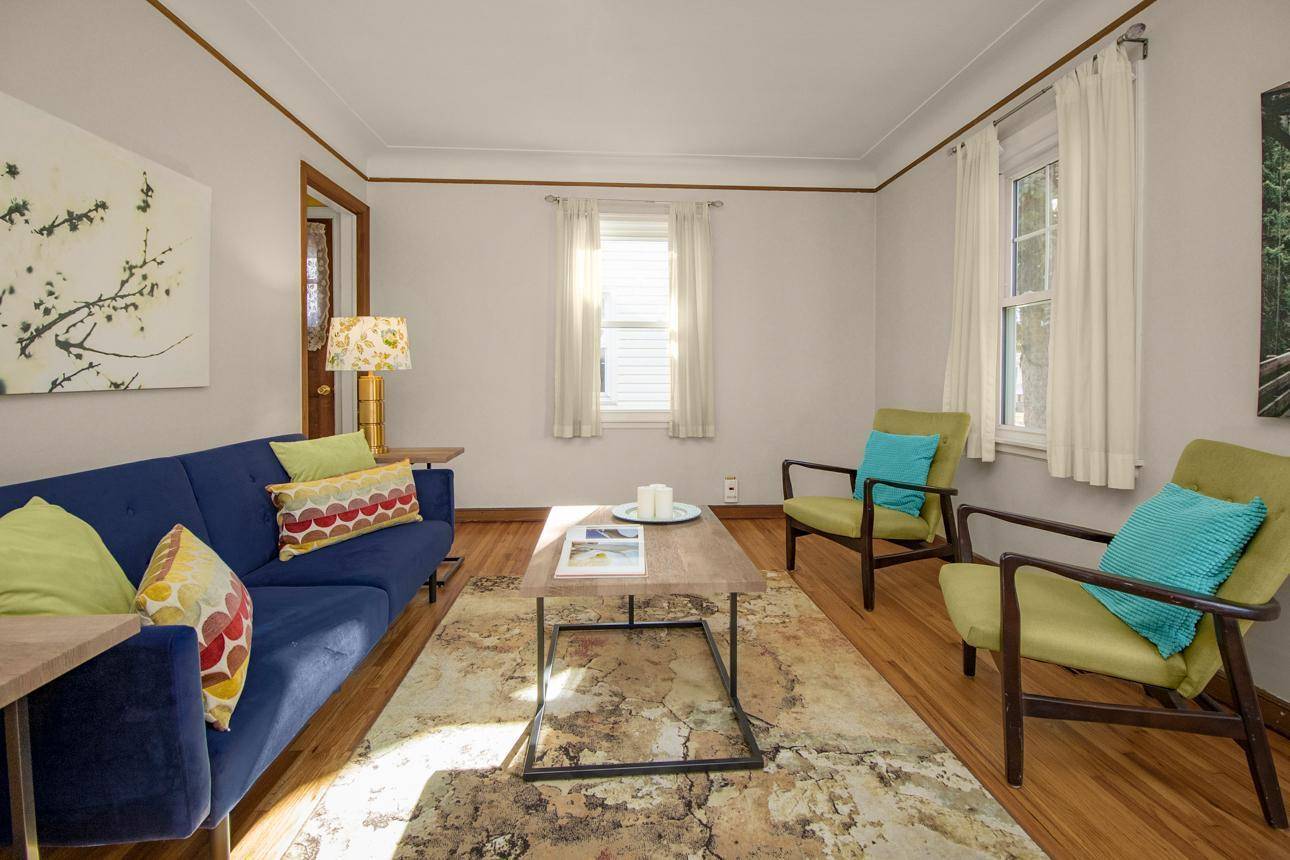 Minneapolis, MN 55418,3507 2 1/2 ST NE