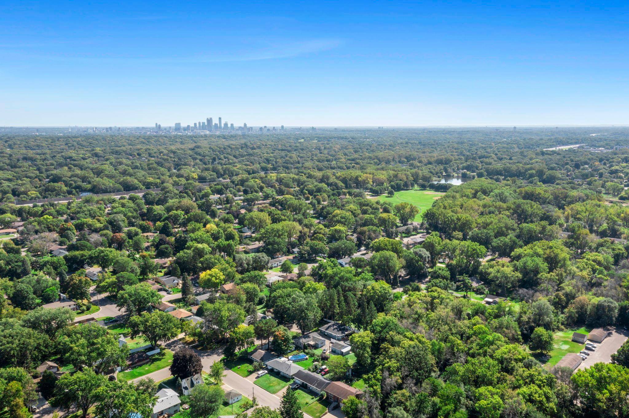 Crystal, MN 55422,3337 Brunswick AVE N