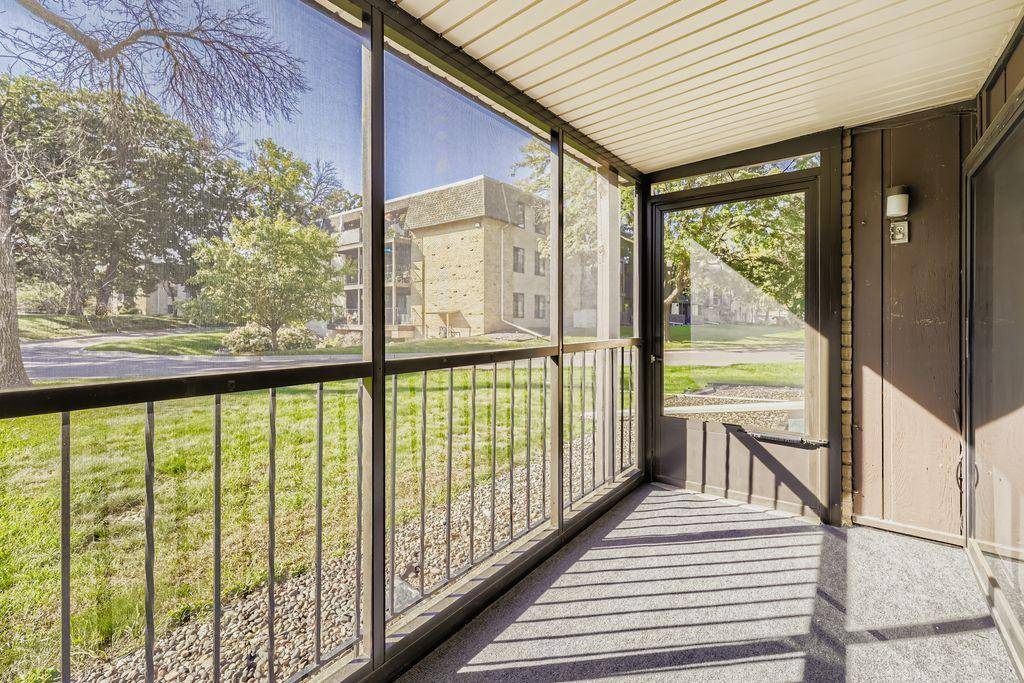 Shoreview, MN 55126,3461 Kent ST #1002