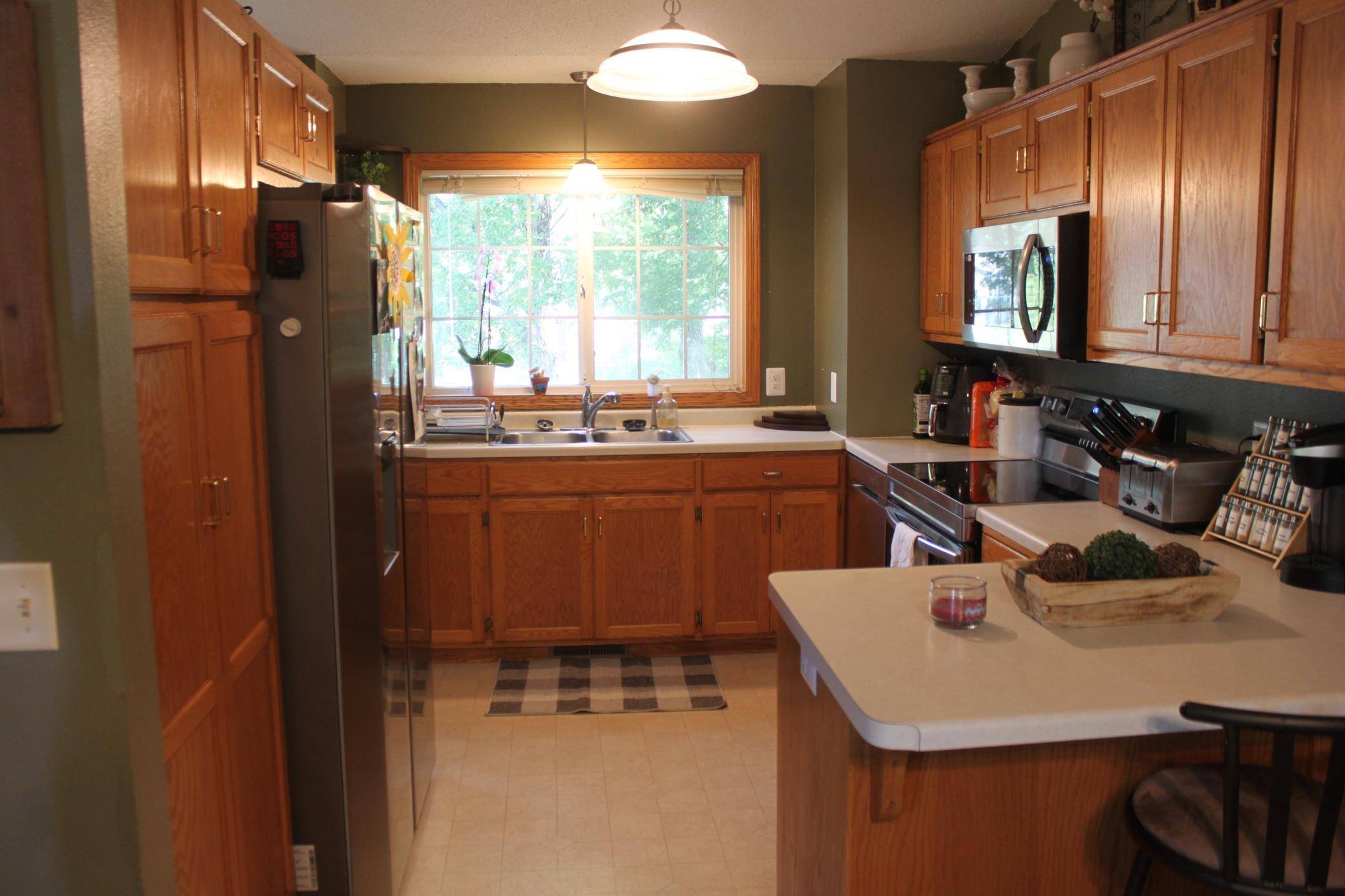 Sauk Rapids, MN 56379,615 3rd AVE N