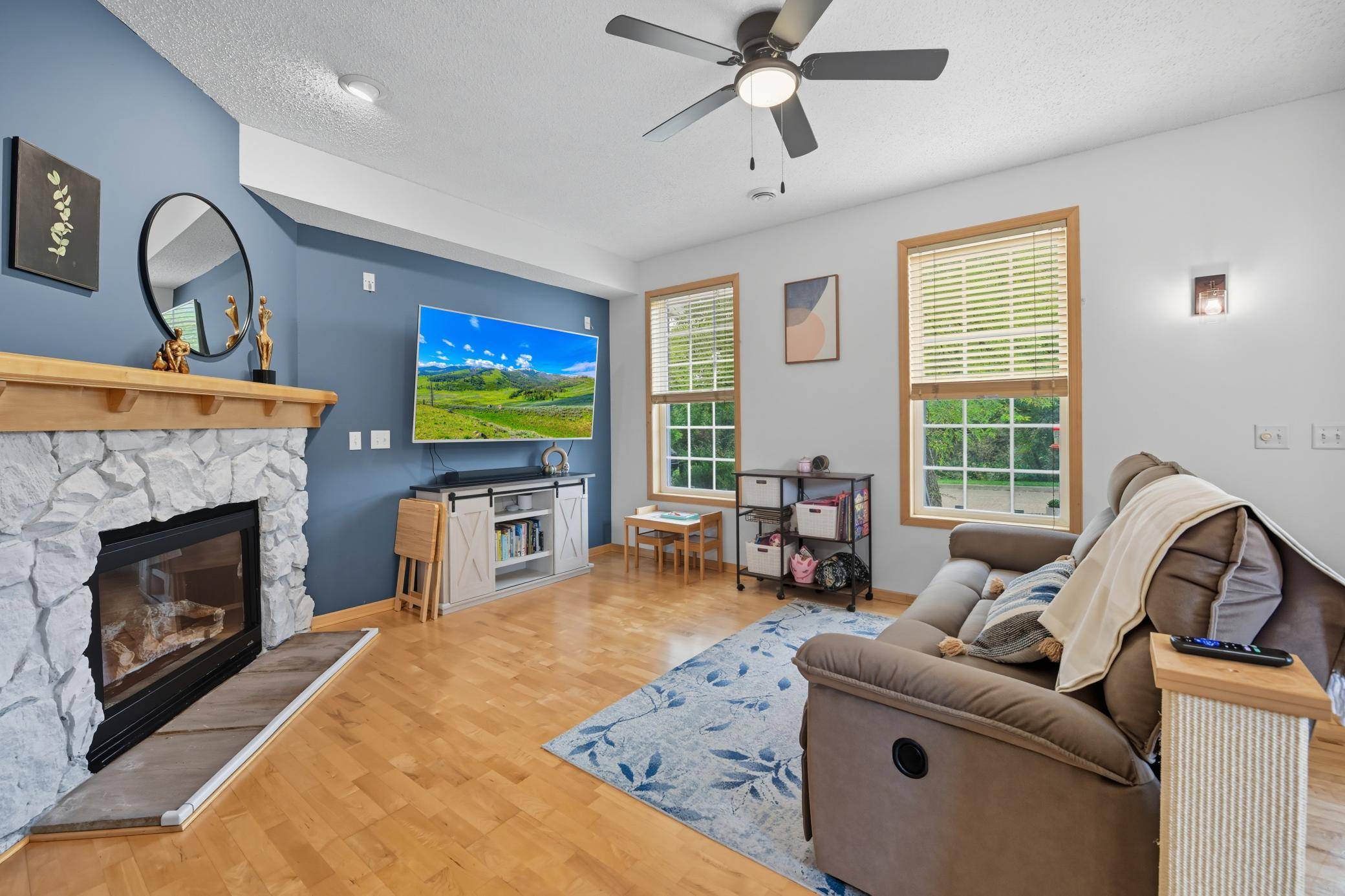 Oakdale, MN 55128,7524 11th ST N