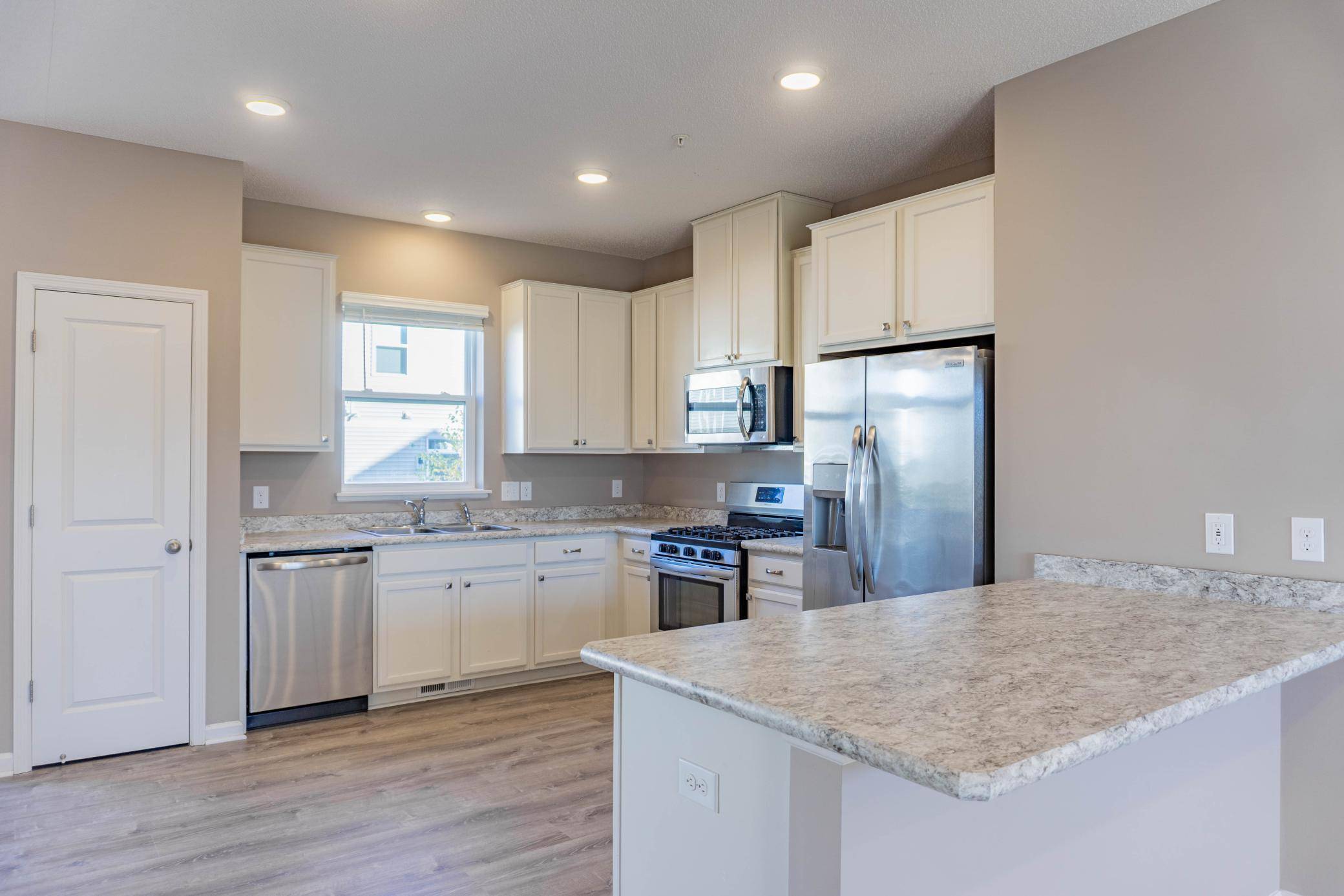 Shakopee, MN 55379,1619 Windigo LN