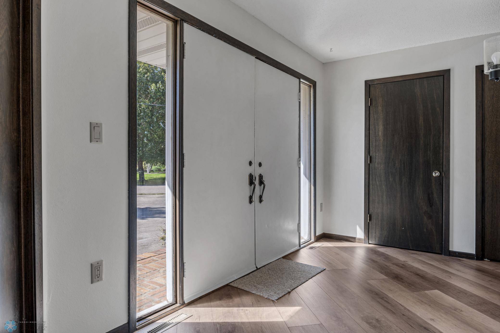 Casselton, ND 58012,161 2nd AVE S