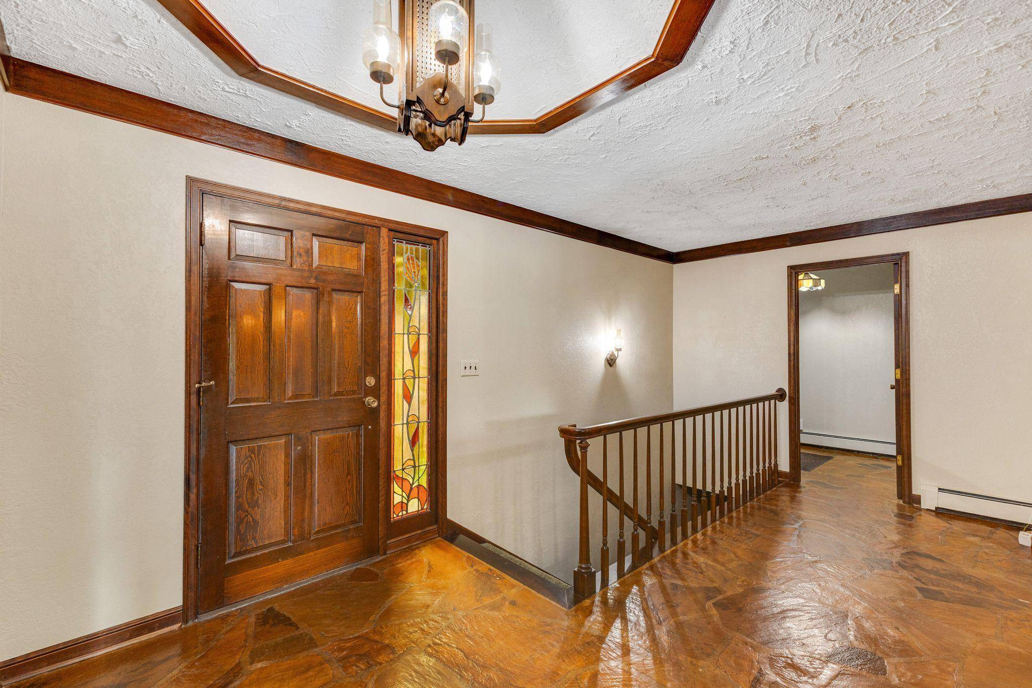 Brooklyn Center, MN 55430,6918 Willow LN