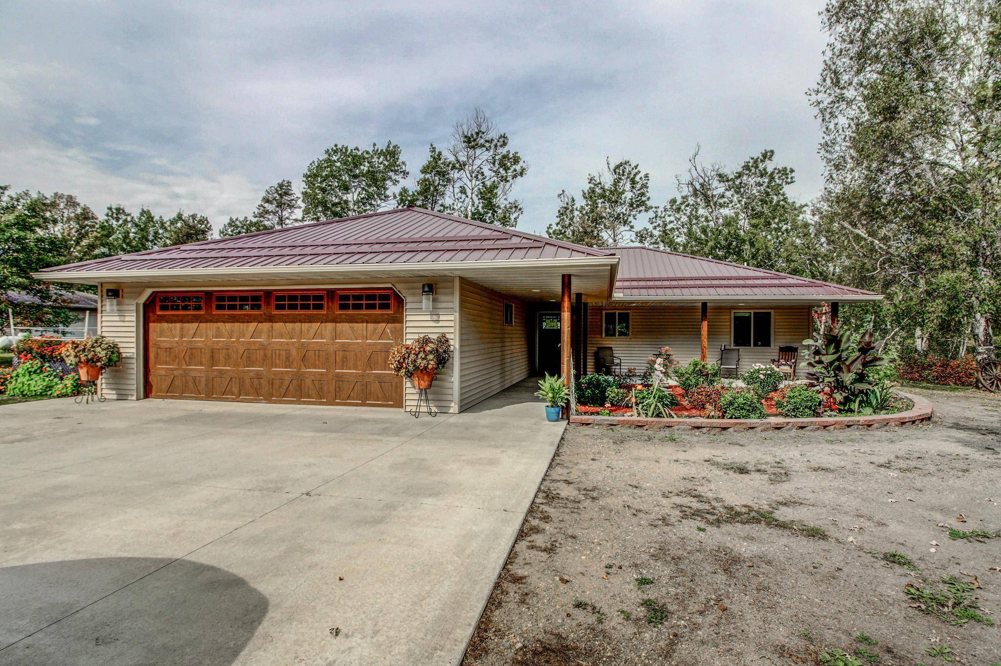 Menahga, MN 56464,851 E Blueberry River DR