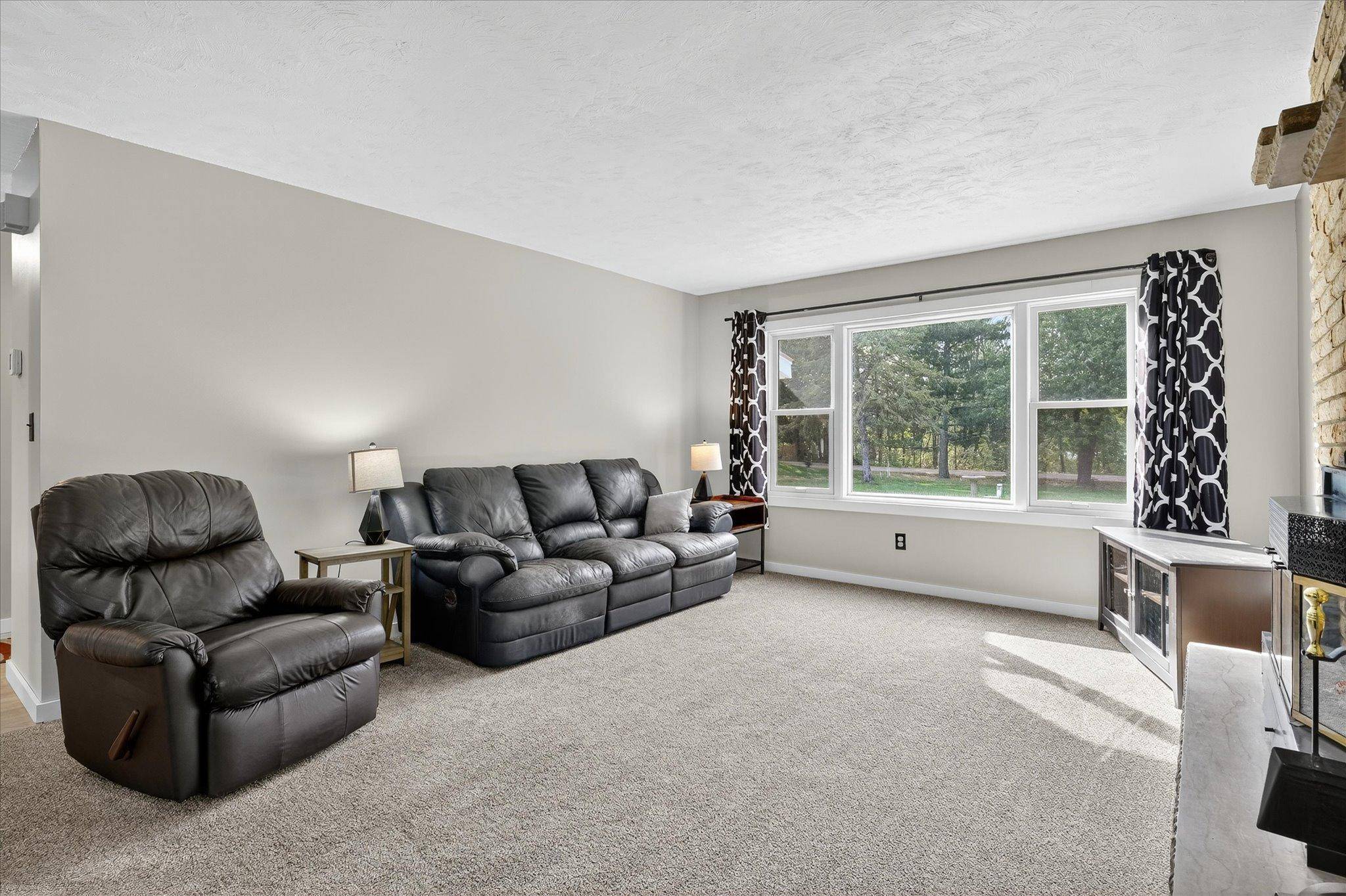 Nowthen, MN 55303,20333 Basalt ST NW