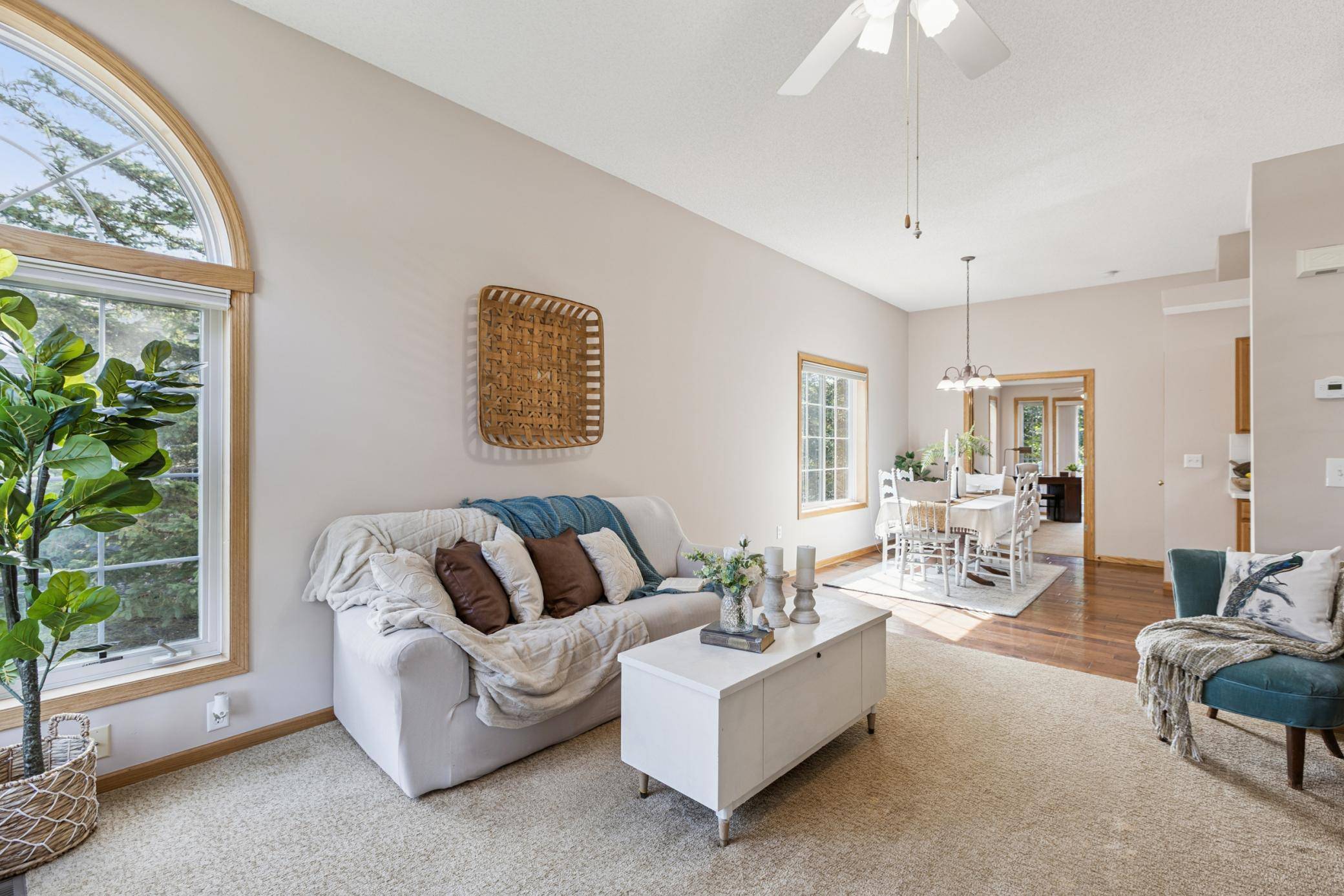 Princeton, MN 55371,921 N Rum River DR