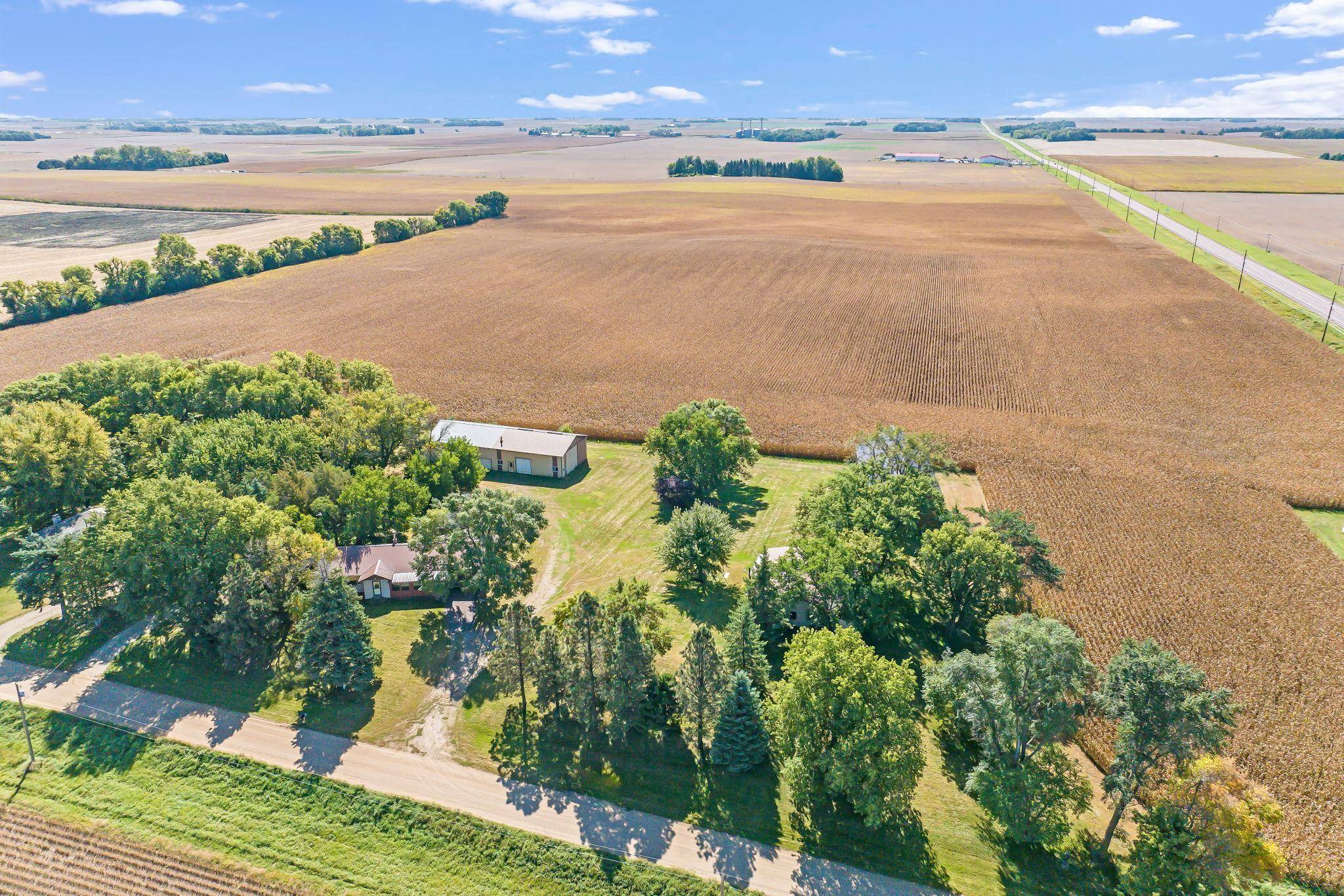 Fairmont, MN 56031,2109 95th ST