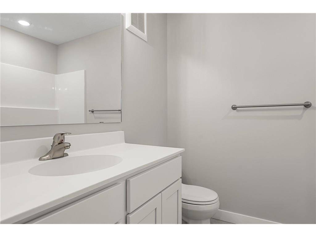 Inver Grove Heights, MN 55077,1596 76th ST W