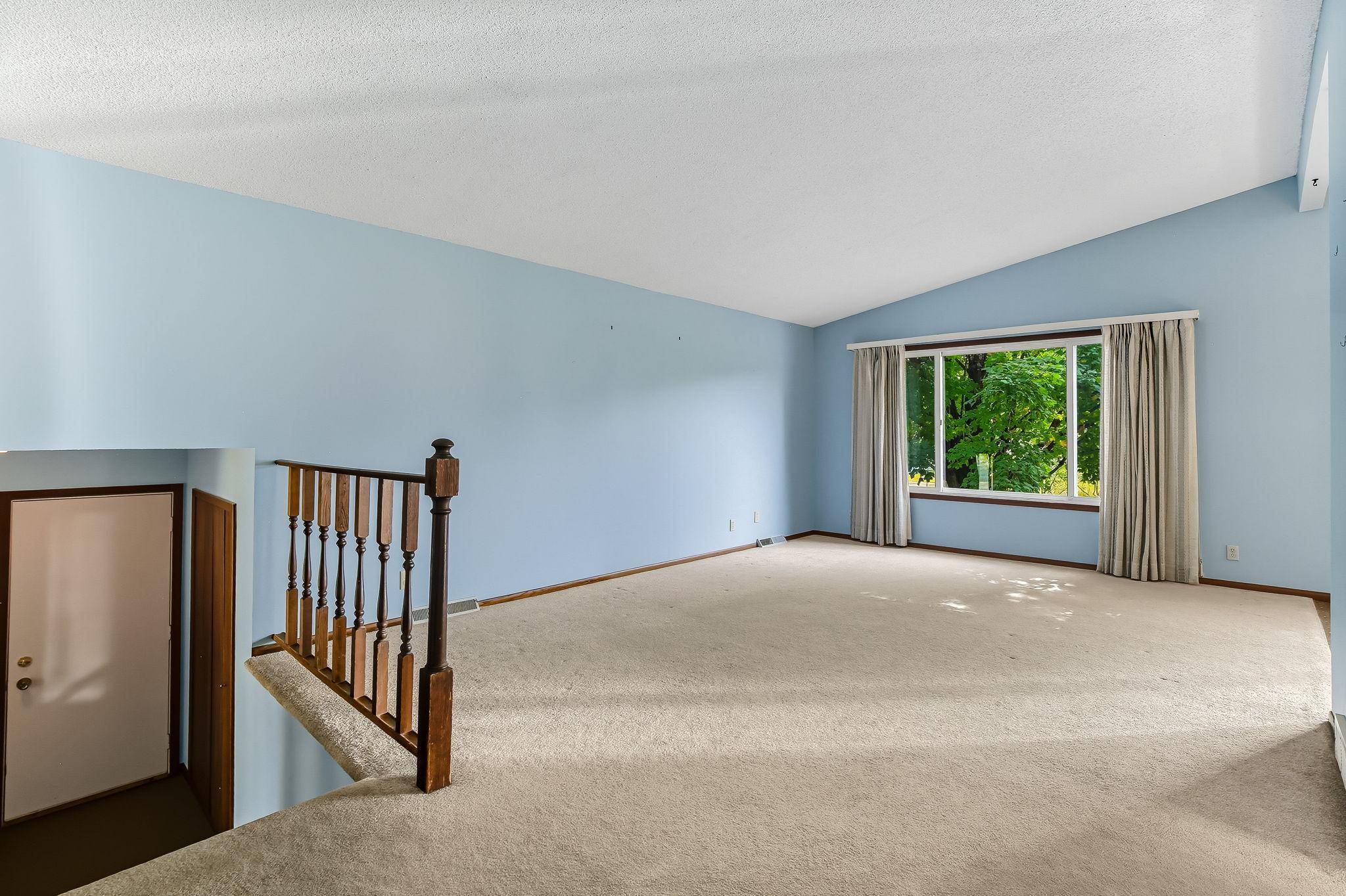 Brooklyn Park, MN 55443,3209 73rd LN N