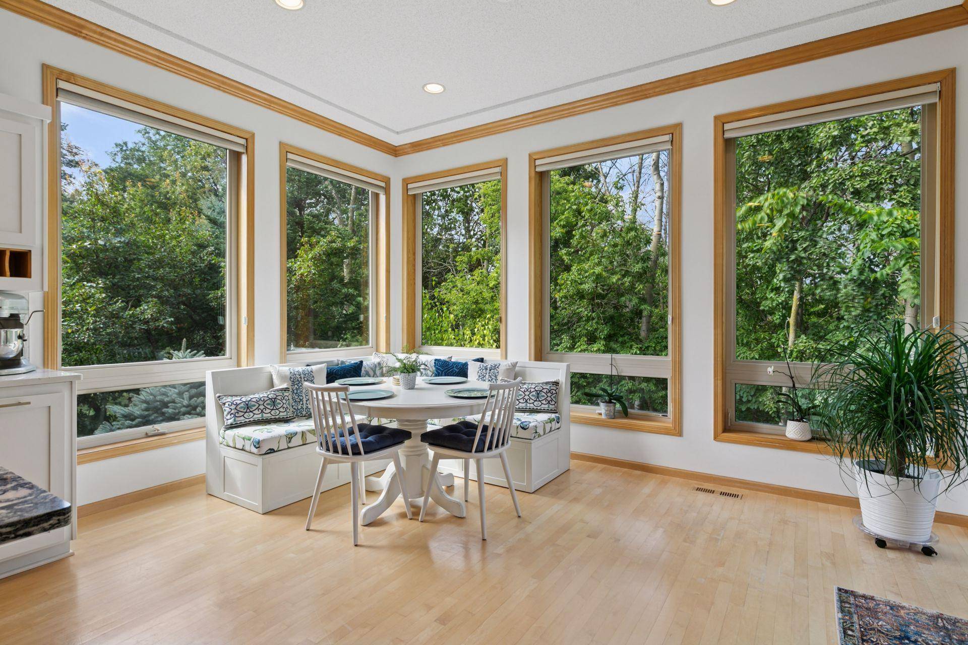 Savage, MN 55378,9068 Windsor CT