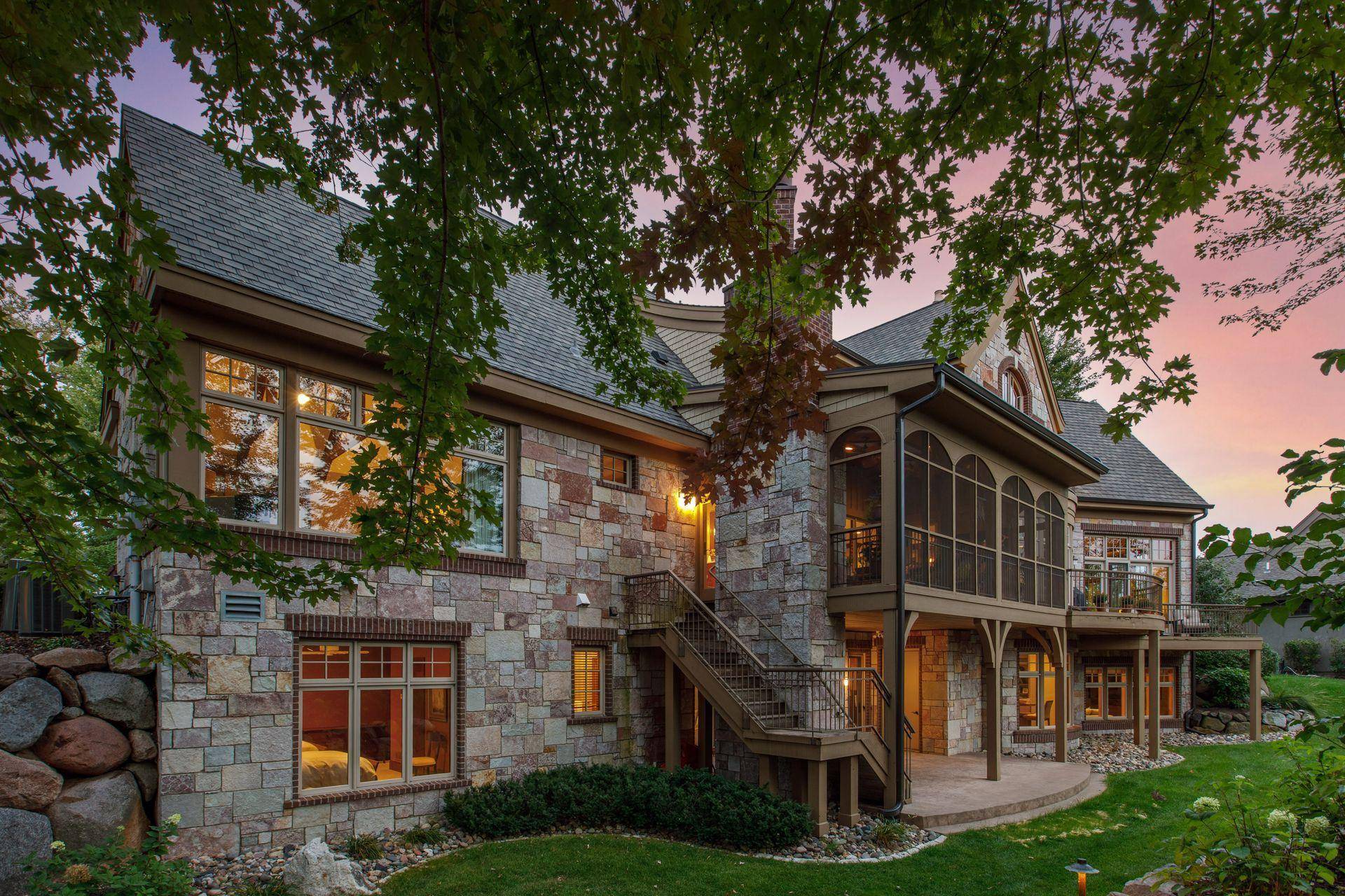 Golden Valley, MN 55422,1465 Island DR