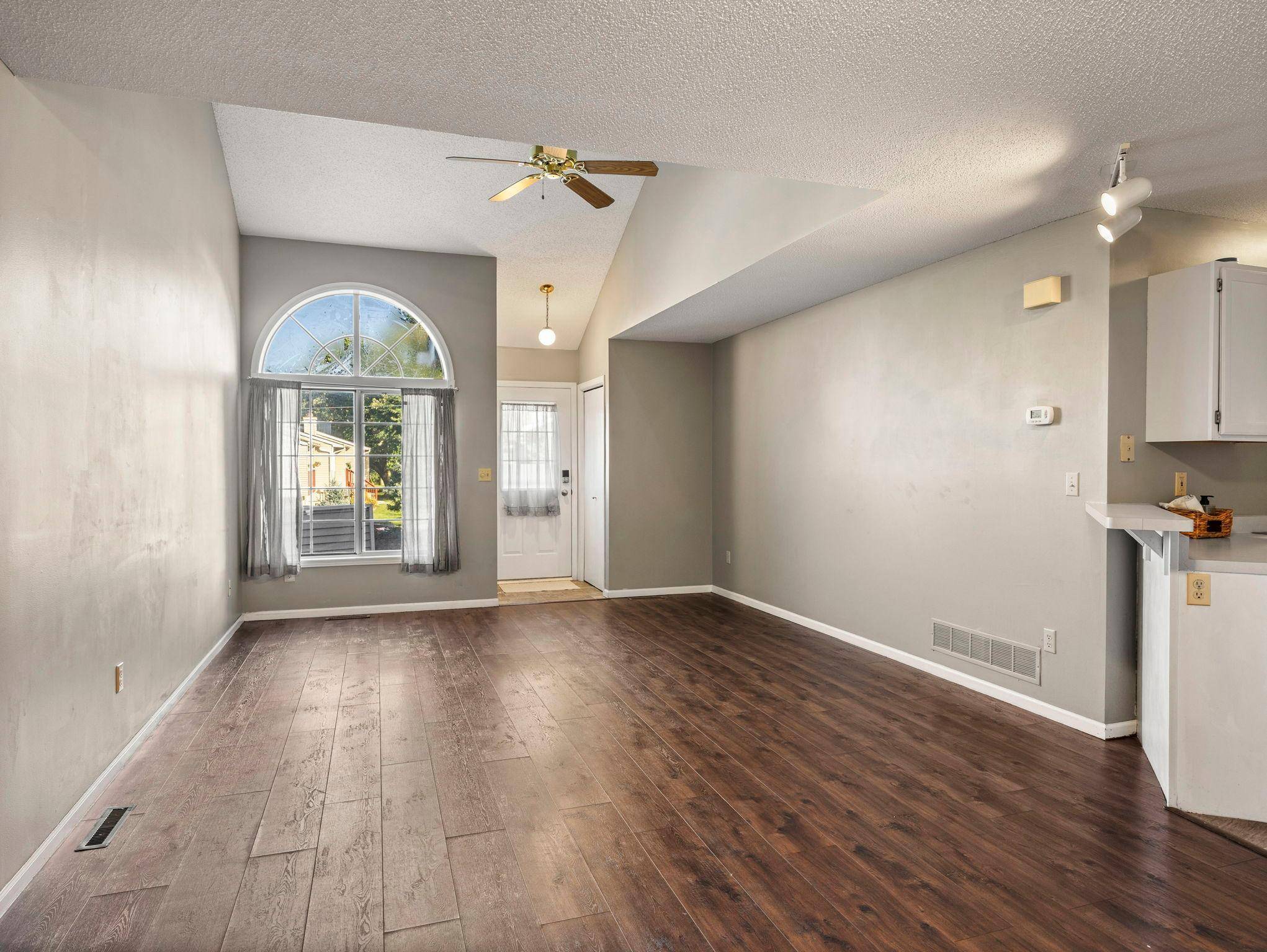 Saint Anthony, MN 55421,3808 Foss RD #2