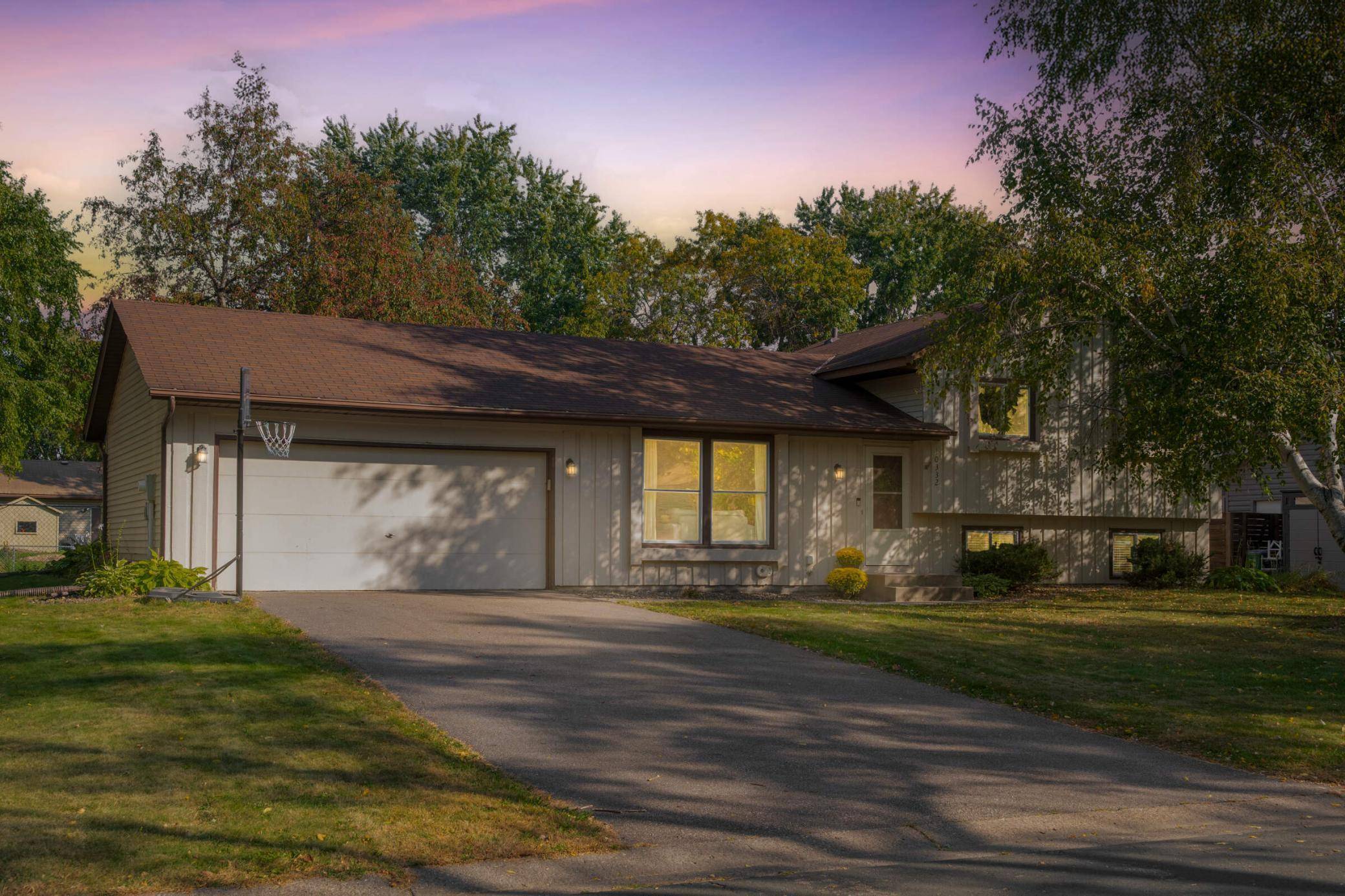 Maple Grove, MN 55369,10332 108th AVE N