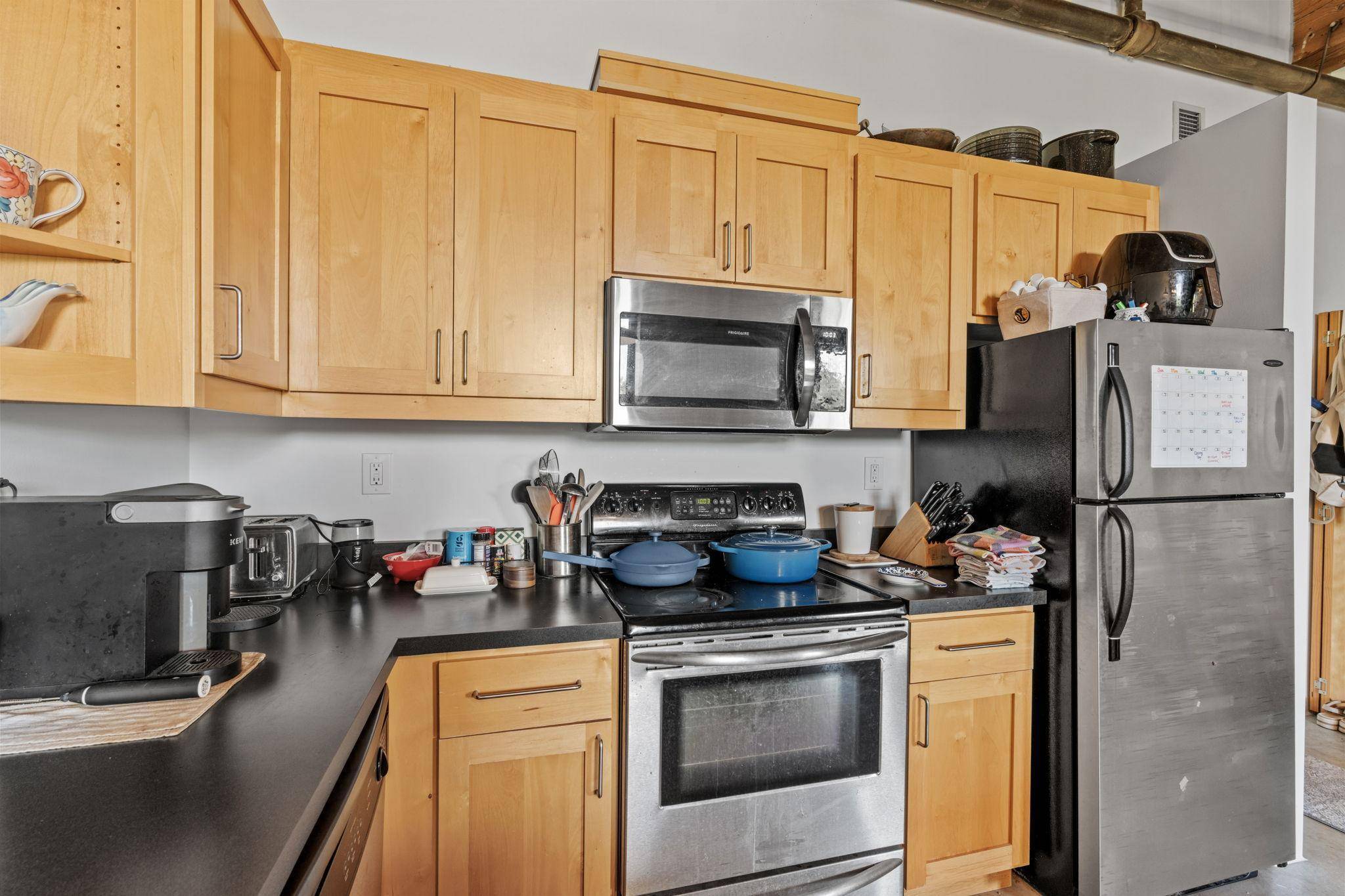 Minneapolis, MN 55413,127 5th ST NE #105