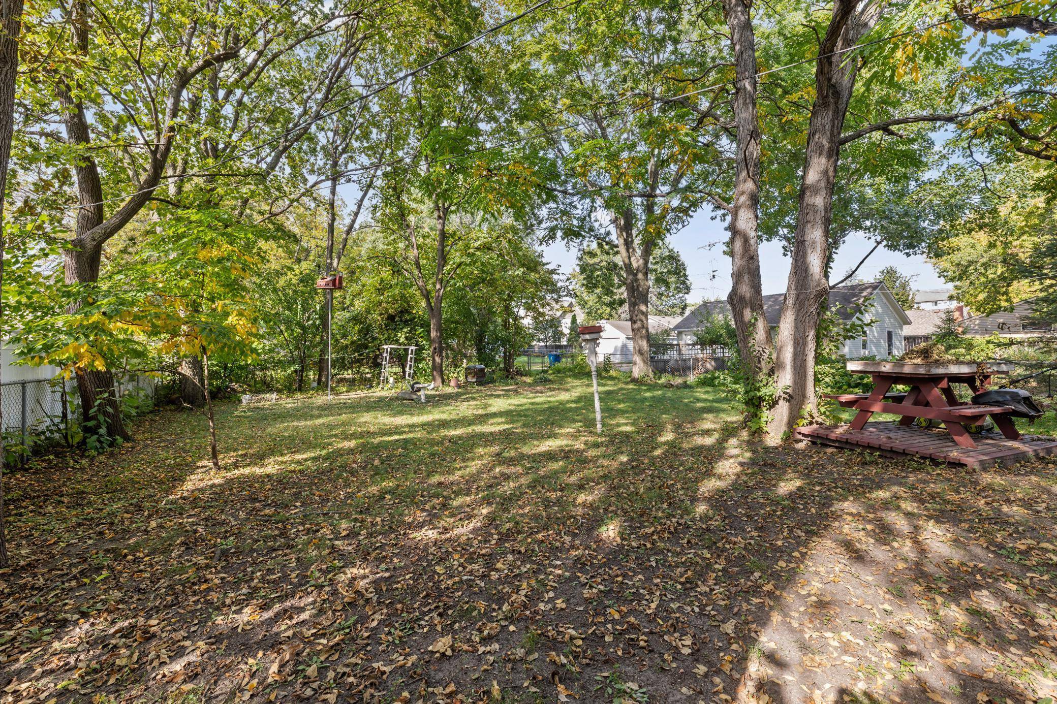 Chaska, MN 55318,115 Oak ST N