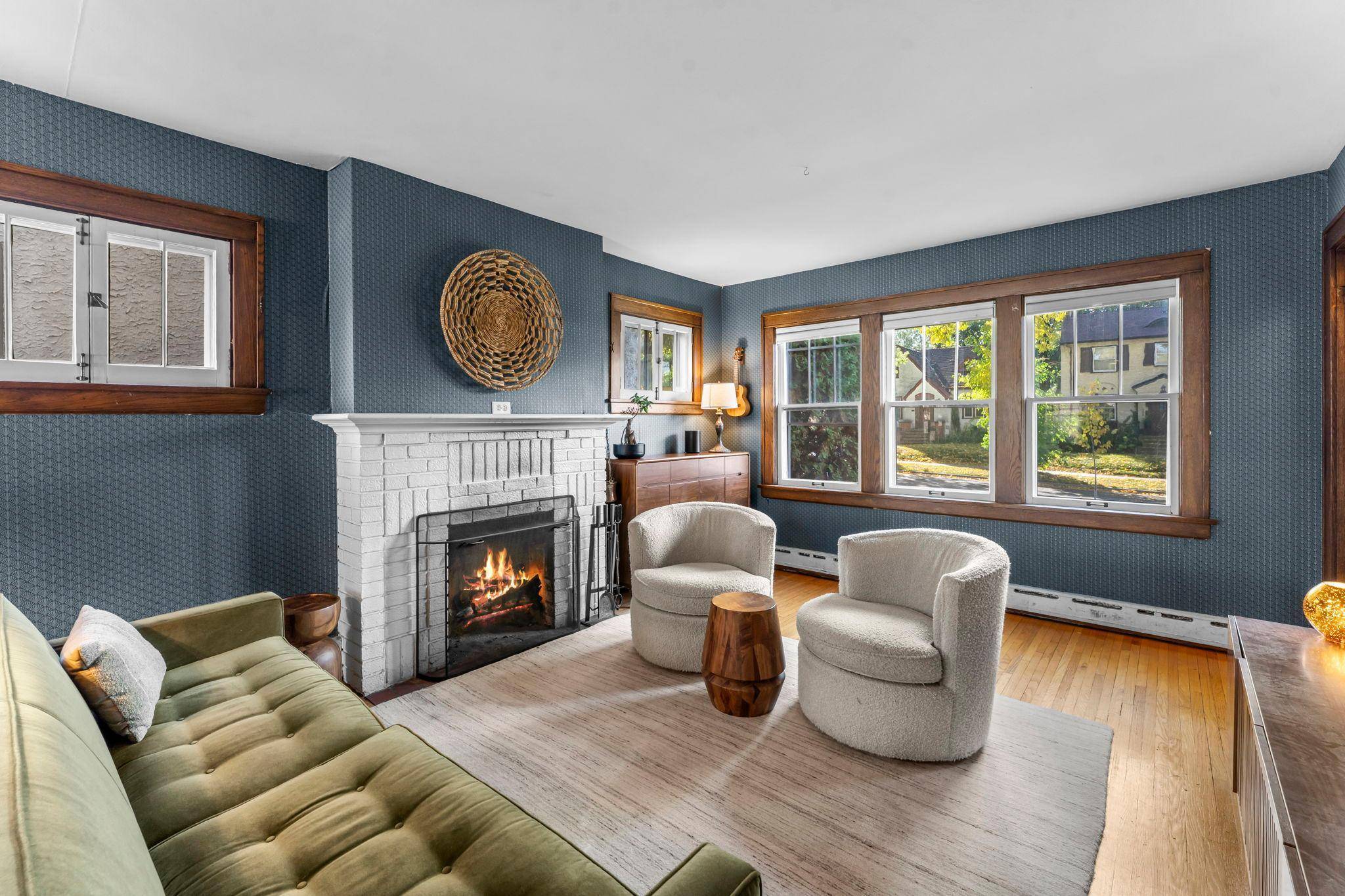 Saint Paul, MN 55105,2015 Wellesley AVE