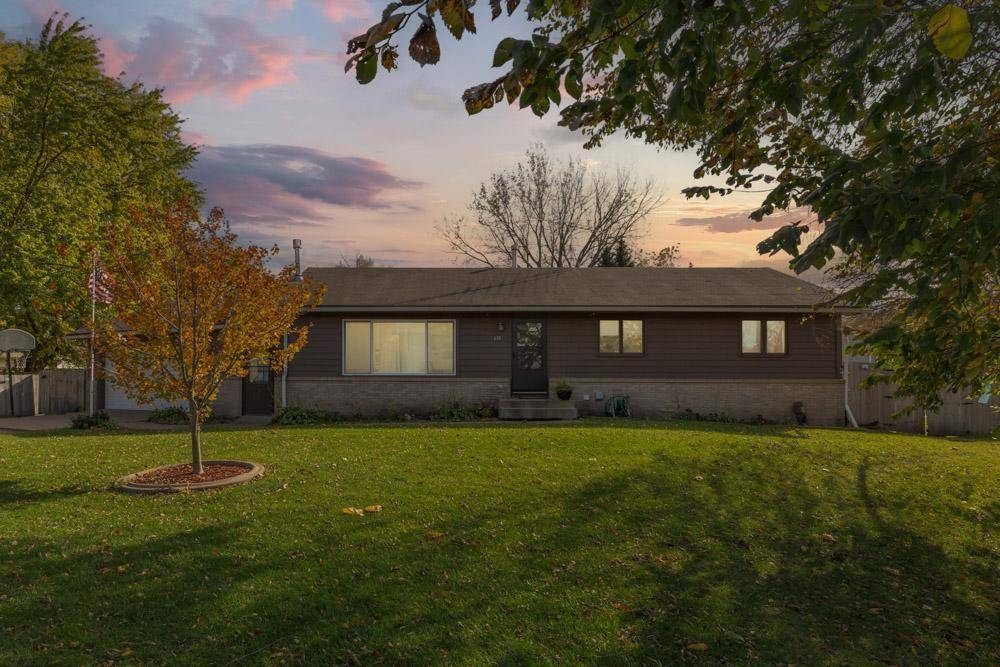 Montgomery, MN 56069,610 Spruce AVE NW