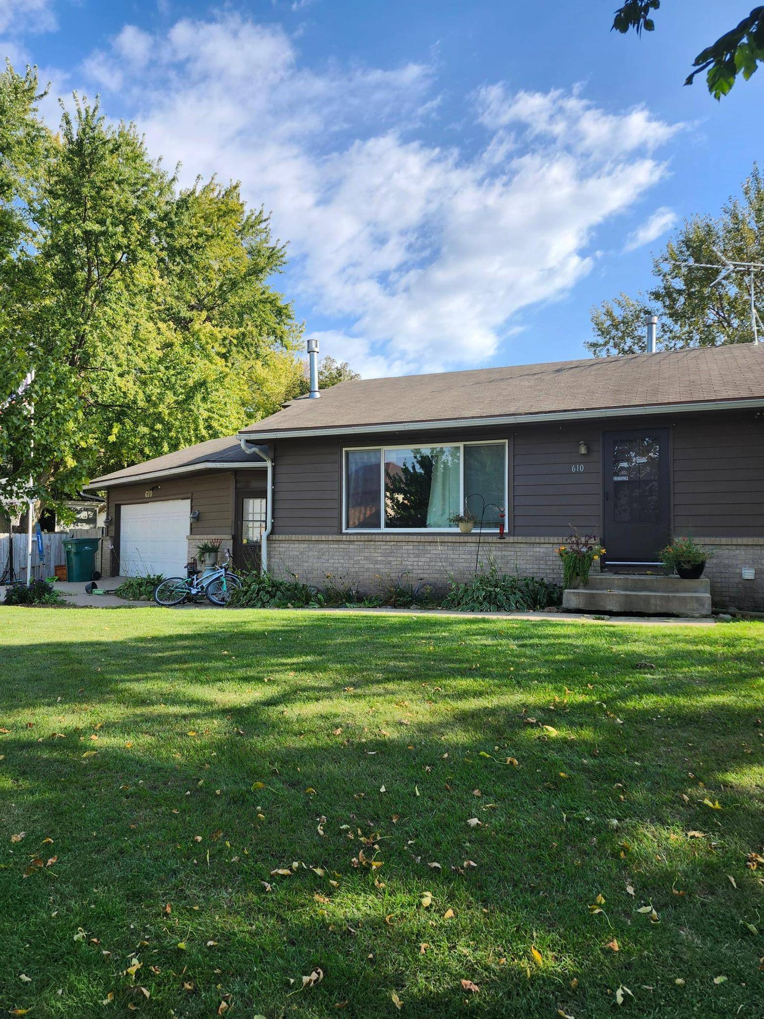 Montgomery, MN 56069,610 Spruce AVE NW