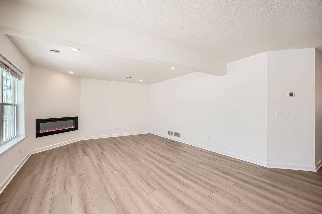 Medina, MN 55340,1082 Jubert DR