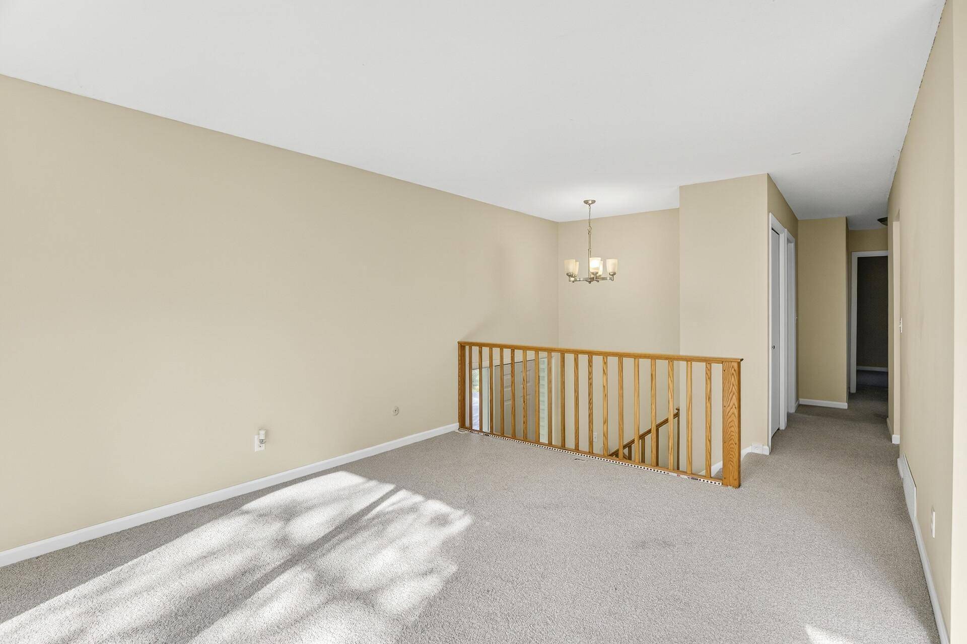 Eagan, MN 55123,1243 Timbershore LN