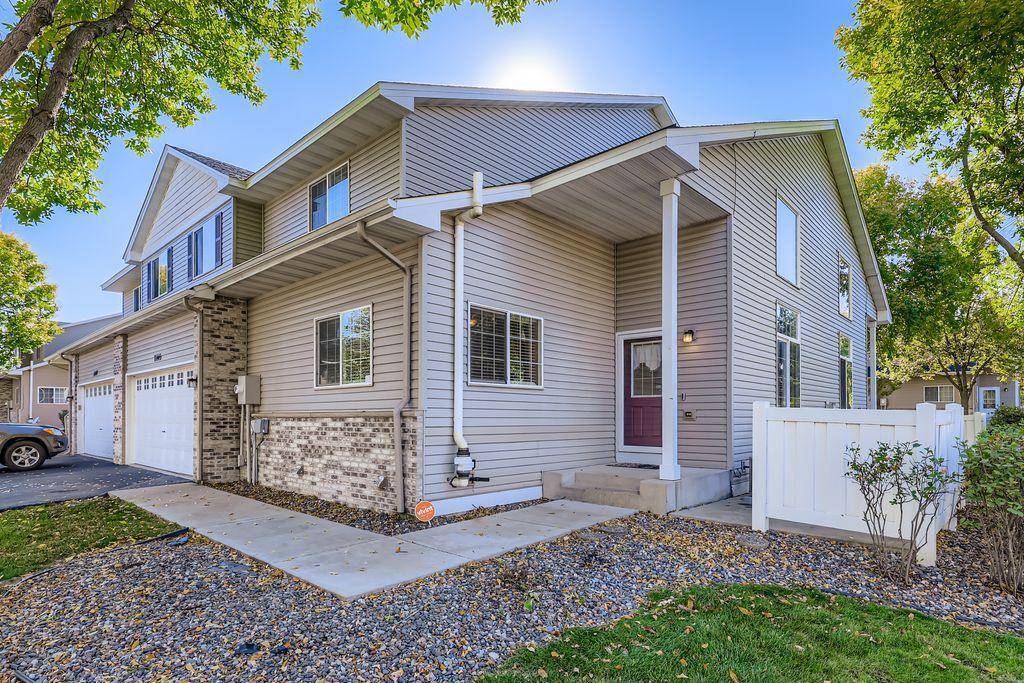 Saint Michael, MN 55376,11445 16th ST NE