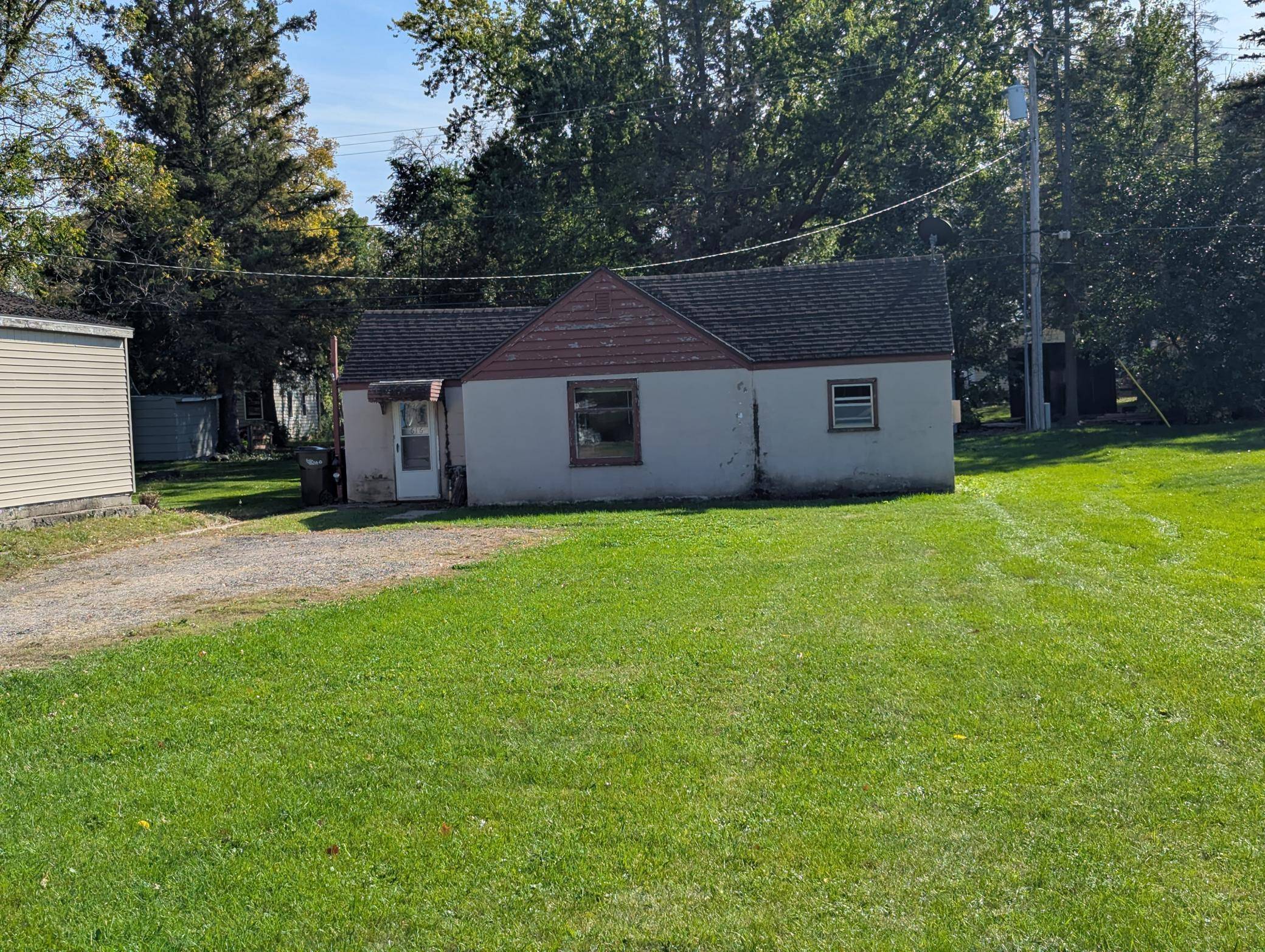 Fergus Falls, MN 56537,616 E Adolphus AVE