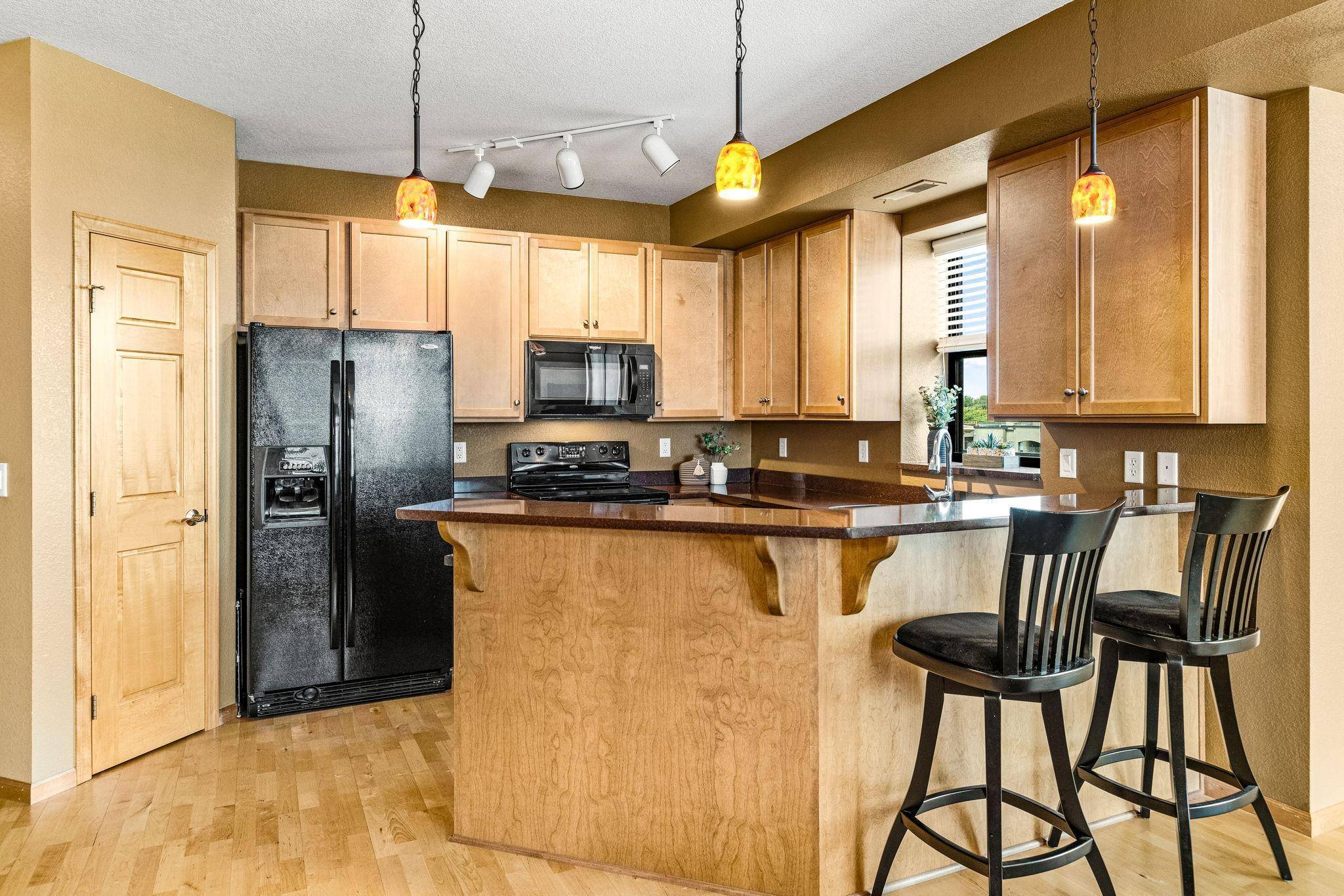 Saint Louis Park, MN 55426,1155 Ford RD #501